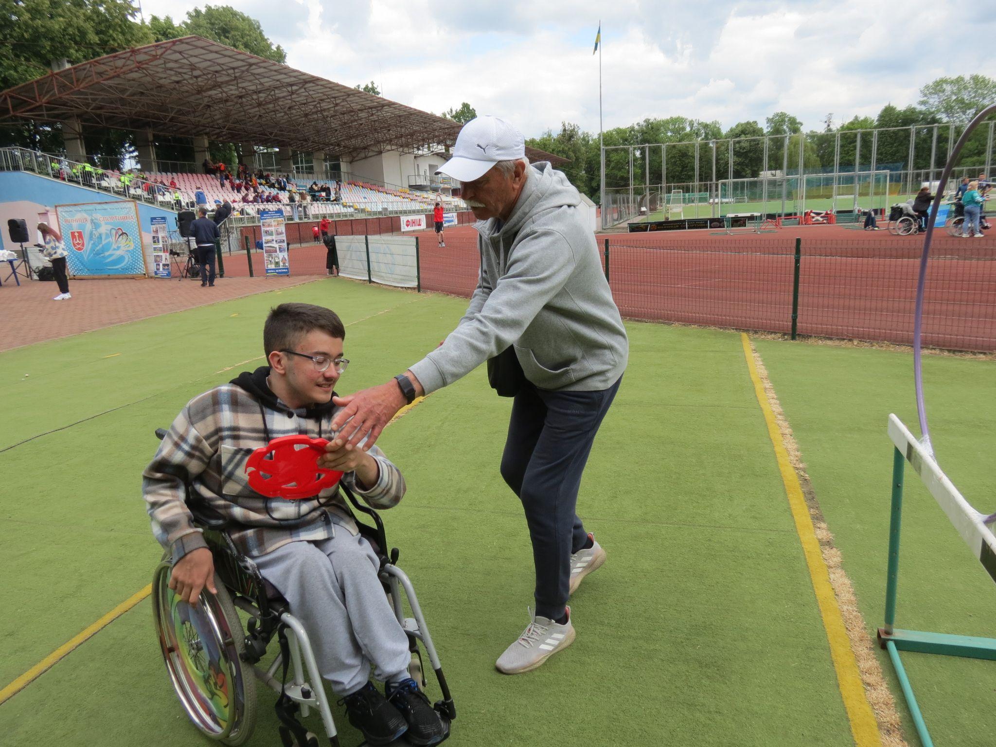 Новини Вінниці - фото з Для військових на реабілітації у Вінниці влаштували спартакіаду. РЕПОРТАЖ