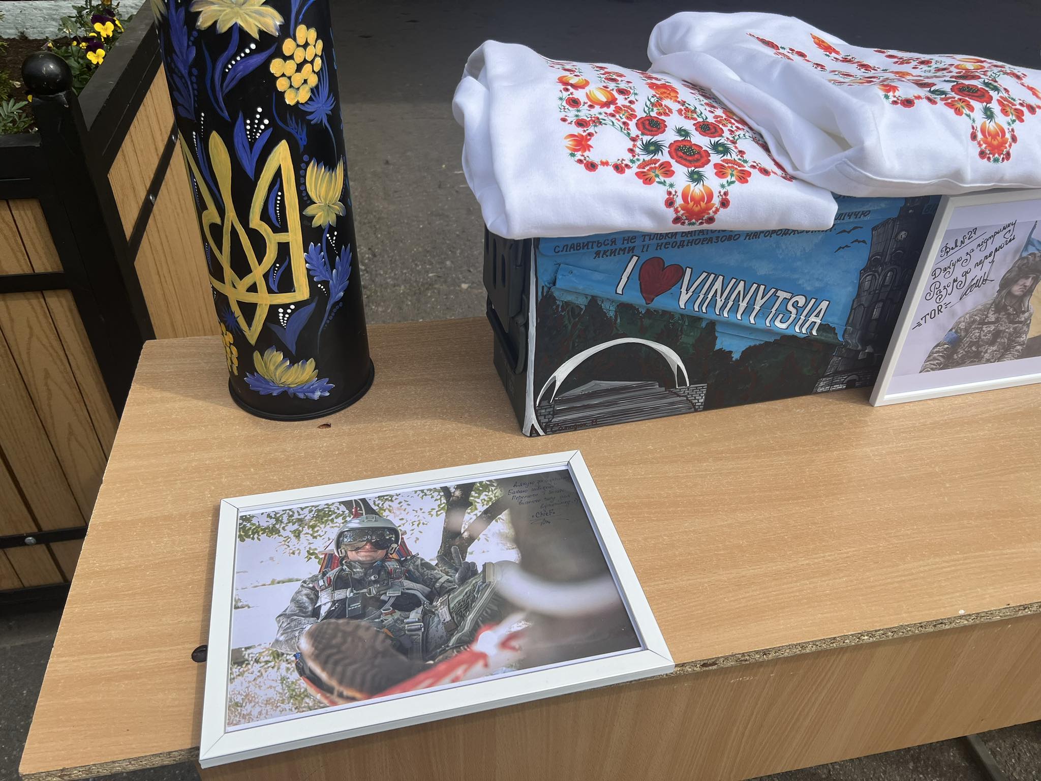 Новини Вінниці - фото з Вінницький ліцей №27 провів найбільше ярмарків та зібрав рекордну суму для ЗСУ