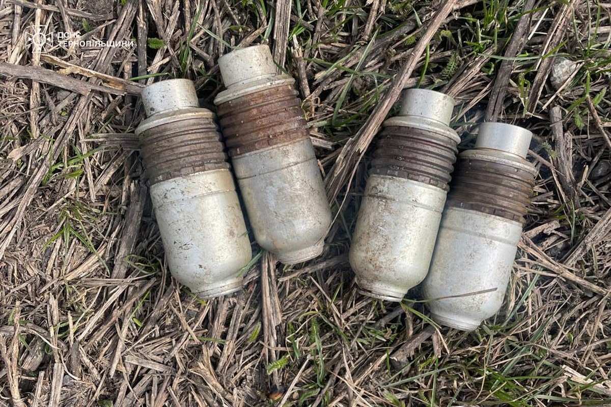 На зображенні може бути: запальничка