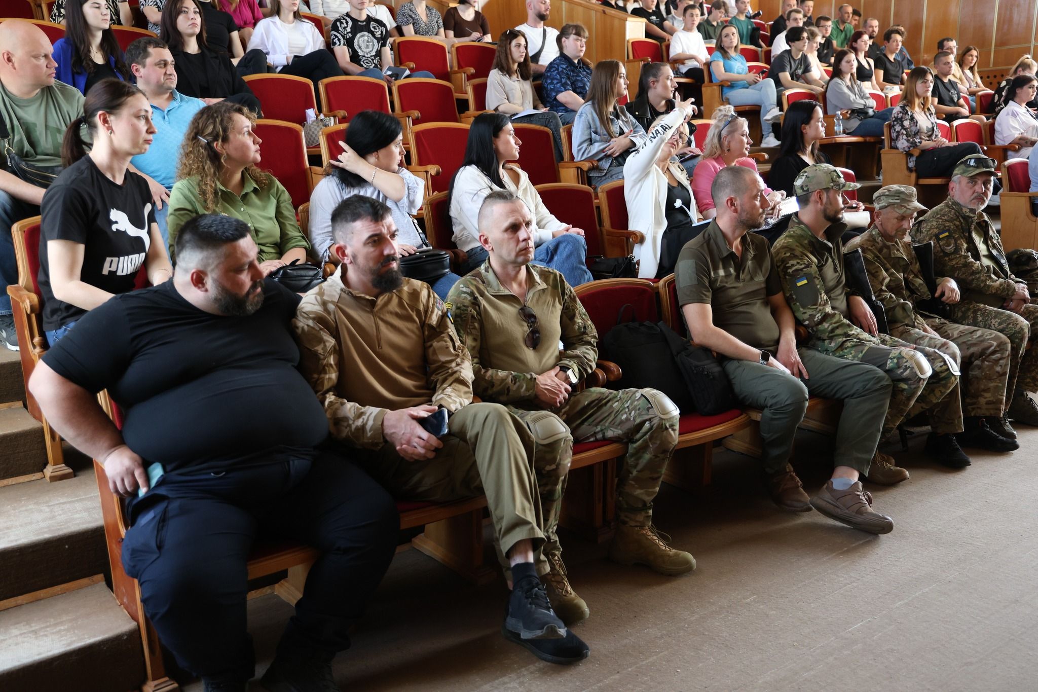 Новини Хмельницького - фото з У Хмельницькому стартували курси національного спротиву: що це таке