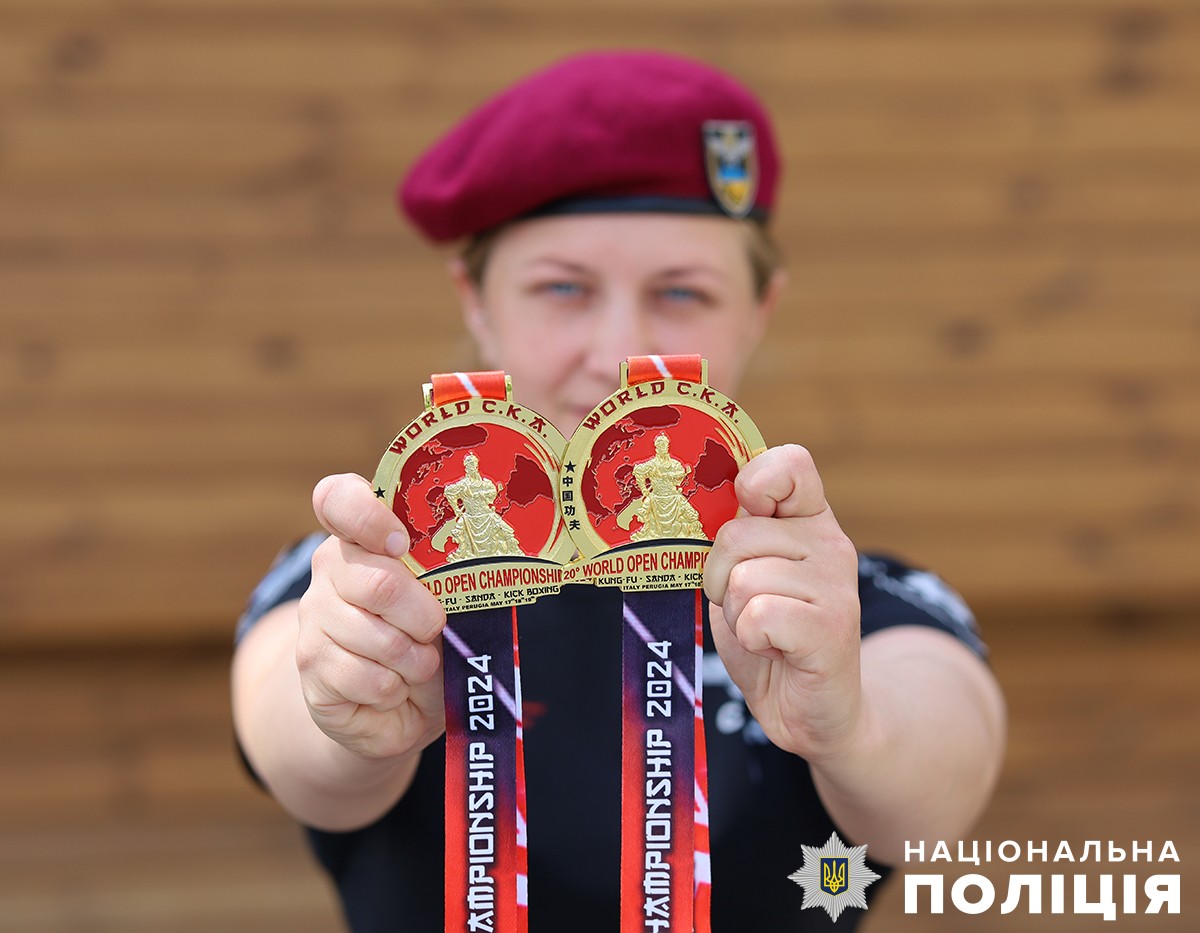Новини Житомира - фото з Житомирська поліцейська Вероніка Кратюк – чемпіонка світу з кунг-фу саньда! житомирська поліцейська вероніка кратюк – чемпіонка світу з кунг-фу саньда!