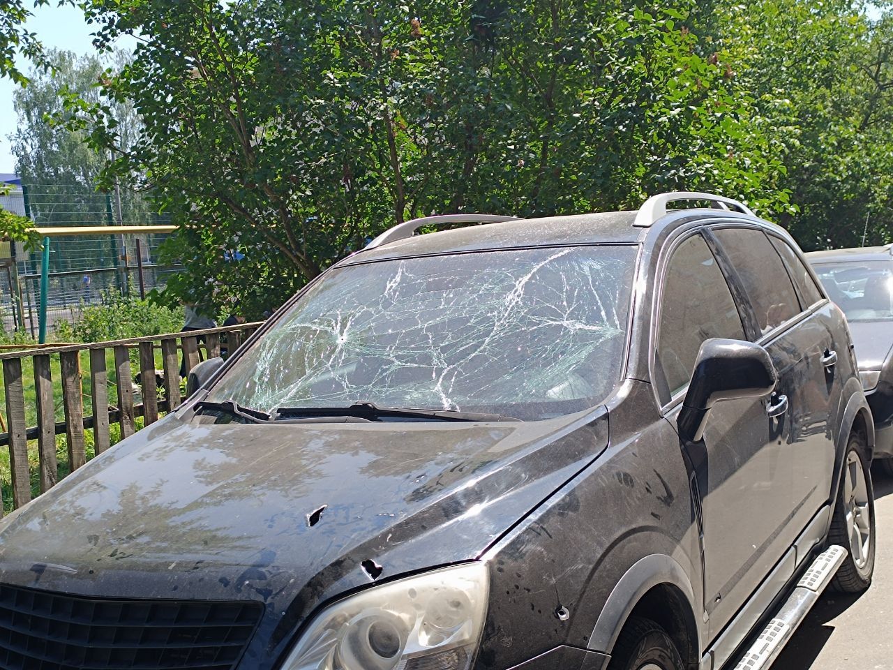 Новини Вінниці - фото з «Нас врятувало дерево»: дізналися у свідків подробиці влучання у житловий будинок у Жмеринці