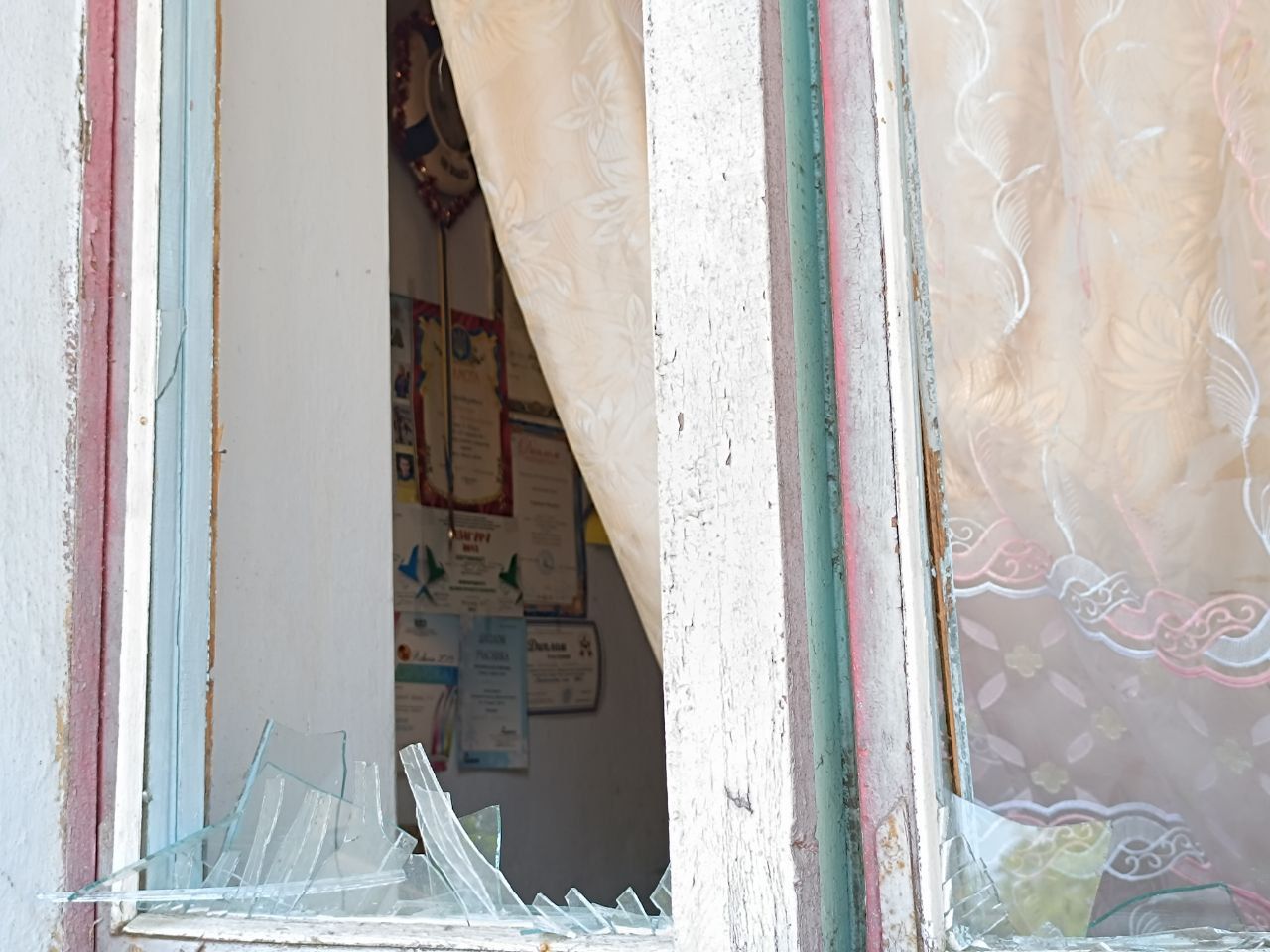 Новини Вінниці - фото з «Нас врятувало дерево»: дізналися у свідків подробиці влучання у житловий будинок у Жмеринці