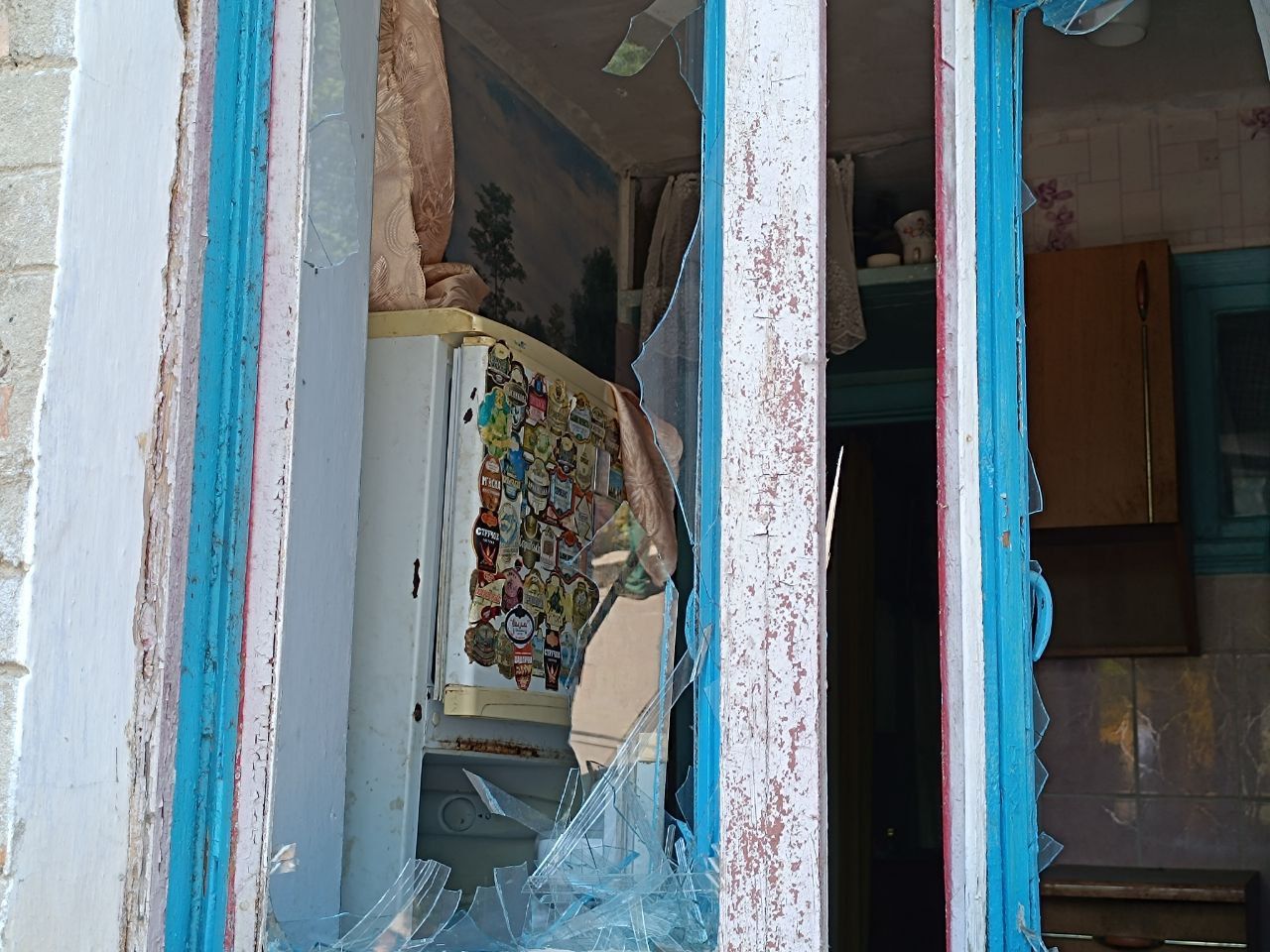 Новини Вінниці - фото з «Нас врятувало дерево»: дізналися у свідків подробиці влучання у житловий будинок у Жмеринці