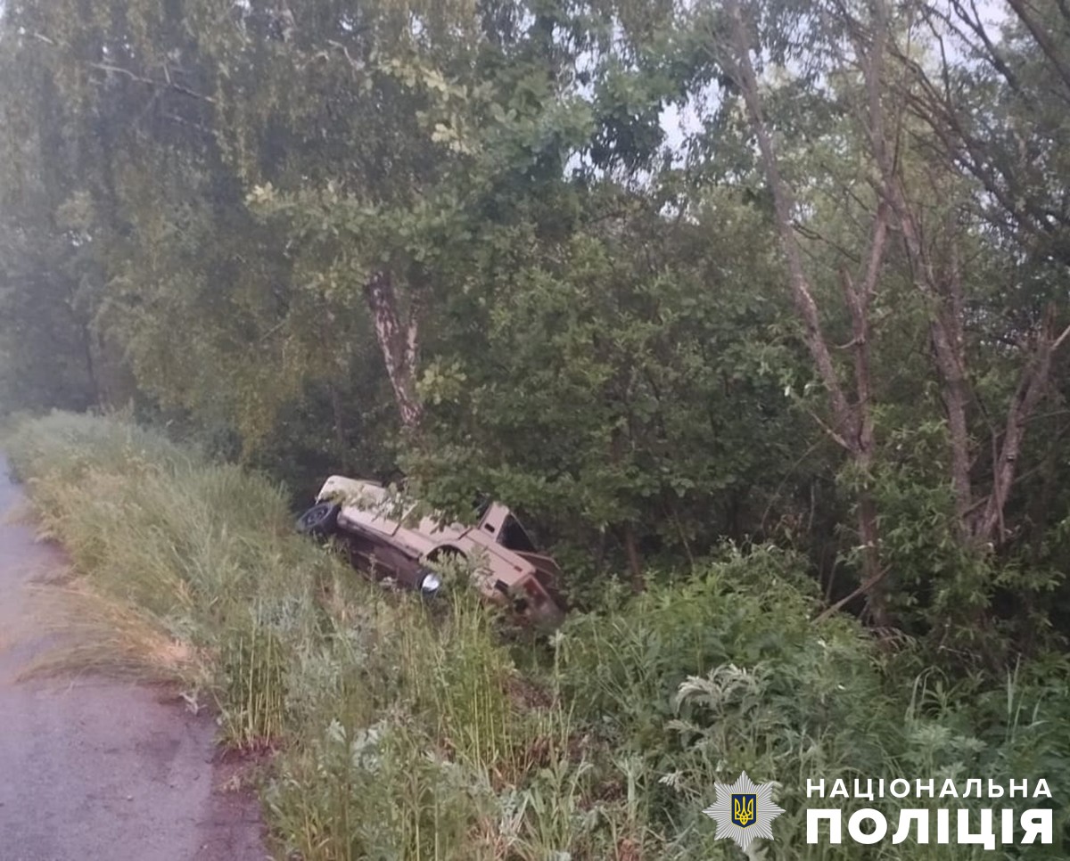 у романівській громаді в дтп загинув пасажир легковика: слідчі поліції повідомили про підозру причетному