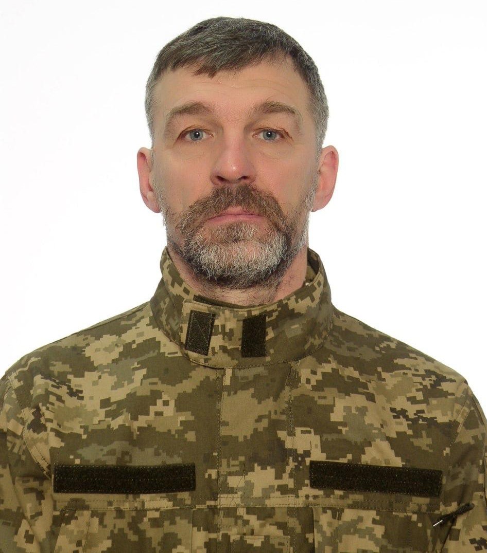 Новини Тернополя - фото з «На щиті» повертаються воїни Ігор Рутковський з Бережанщини та Віктор Вислоцький з Теребовлі На зображенні може бути: 1 особа та борода