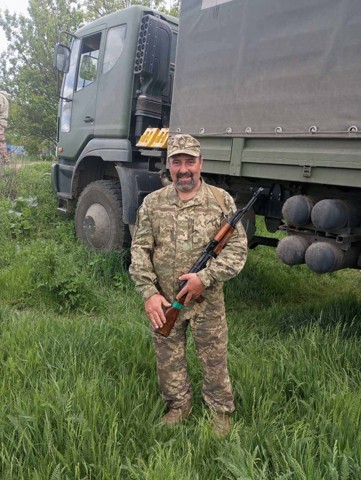 Новини Козятина - фото з Юрій на війні загинув, залишились його унікальні роботи і пам’ять про нього