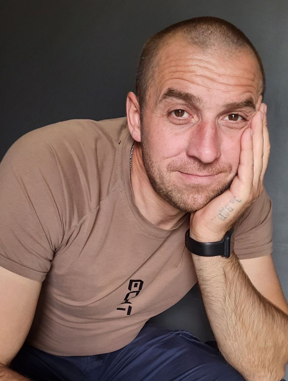 Новини Козятина - фото з «Чорний ворон смерті пролетів над Білопіллям»: став Небесним Воїном Олександр Русаков