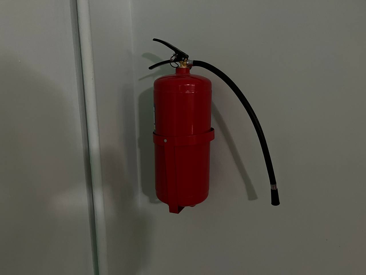 Новини Тернополя - фото з Вентиляція, спальні та ігрові: як за понад мільйон гривень облаштували укриття у двох садках Тернополя