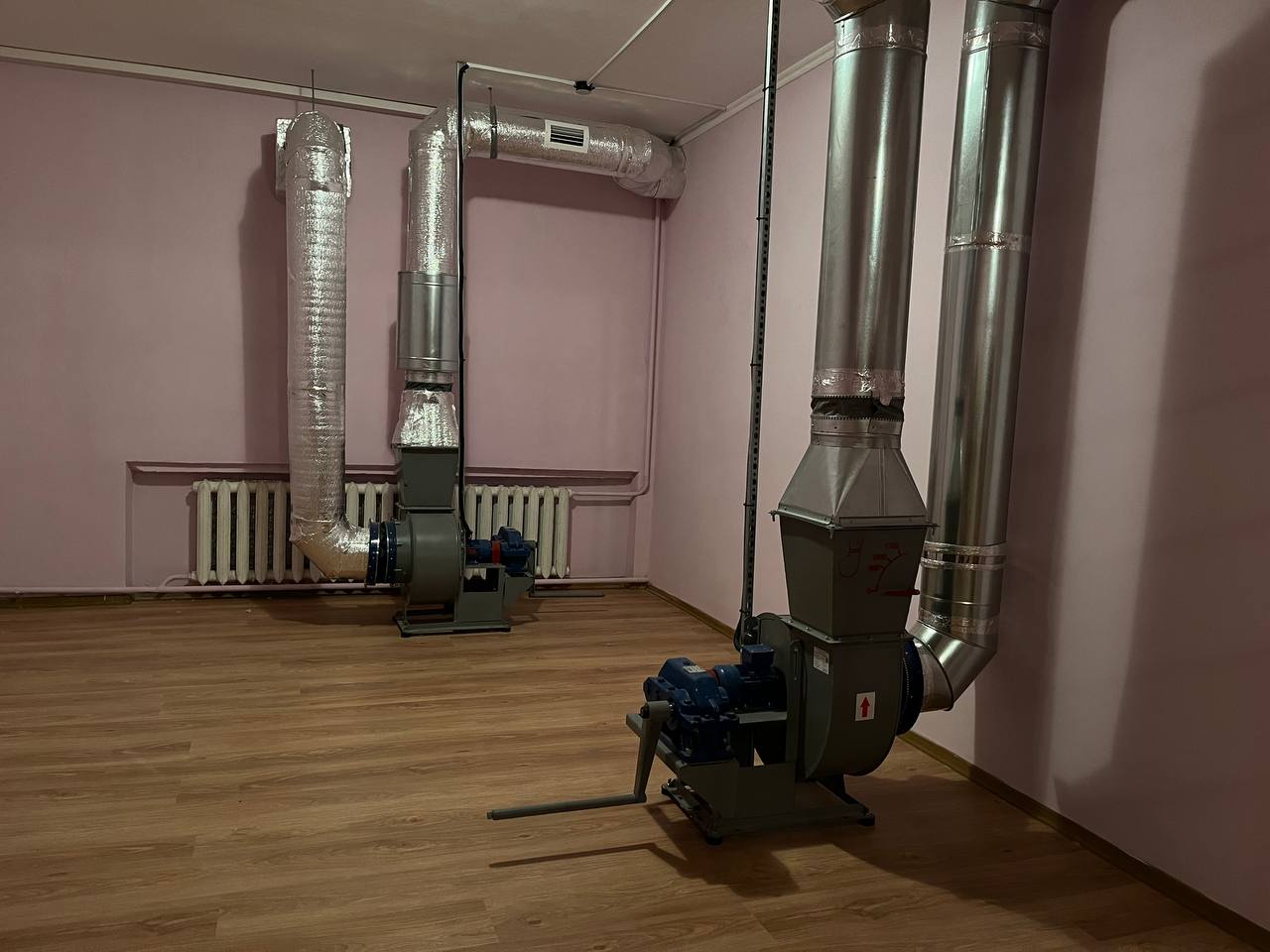 Новини Тернополя - фото з Вентиляція, спальні та ігрові: як за понад мільйон гривень облаштували укриття у двох садках Тернополя