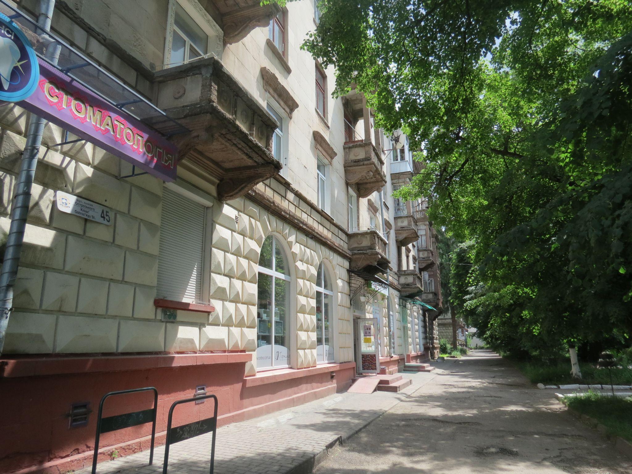 Новини Тернополя - фото з Будинок  на людських останках: історія старого єврейського кладовища у Тернополі