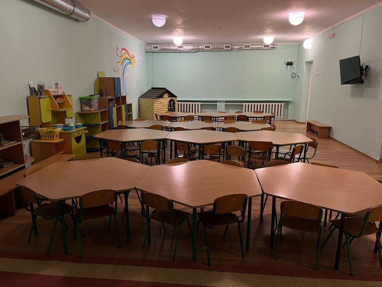 Новини Тернополя - фото з Вентиляція, спальні та ігрові: як за понад мільйон гривень облаштували укриття у двох садках Тернополя