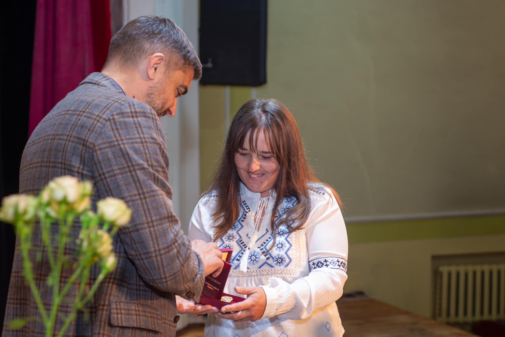 На зображенні може бути: 2 людини