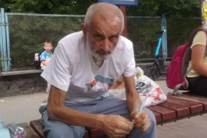 Новини Вінниці - фото з ТОП важливих новин на «20 хвилин» від 27 травня по 3 червня, які ви могли пропустити «У швидкій сказали, що зараз не -25, але як його лишити на вулиці...» Чи допомогли діду на зупинці?