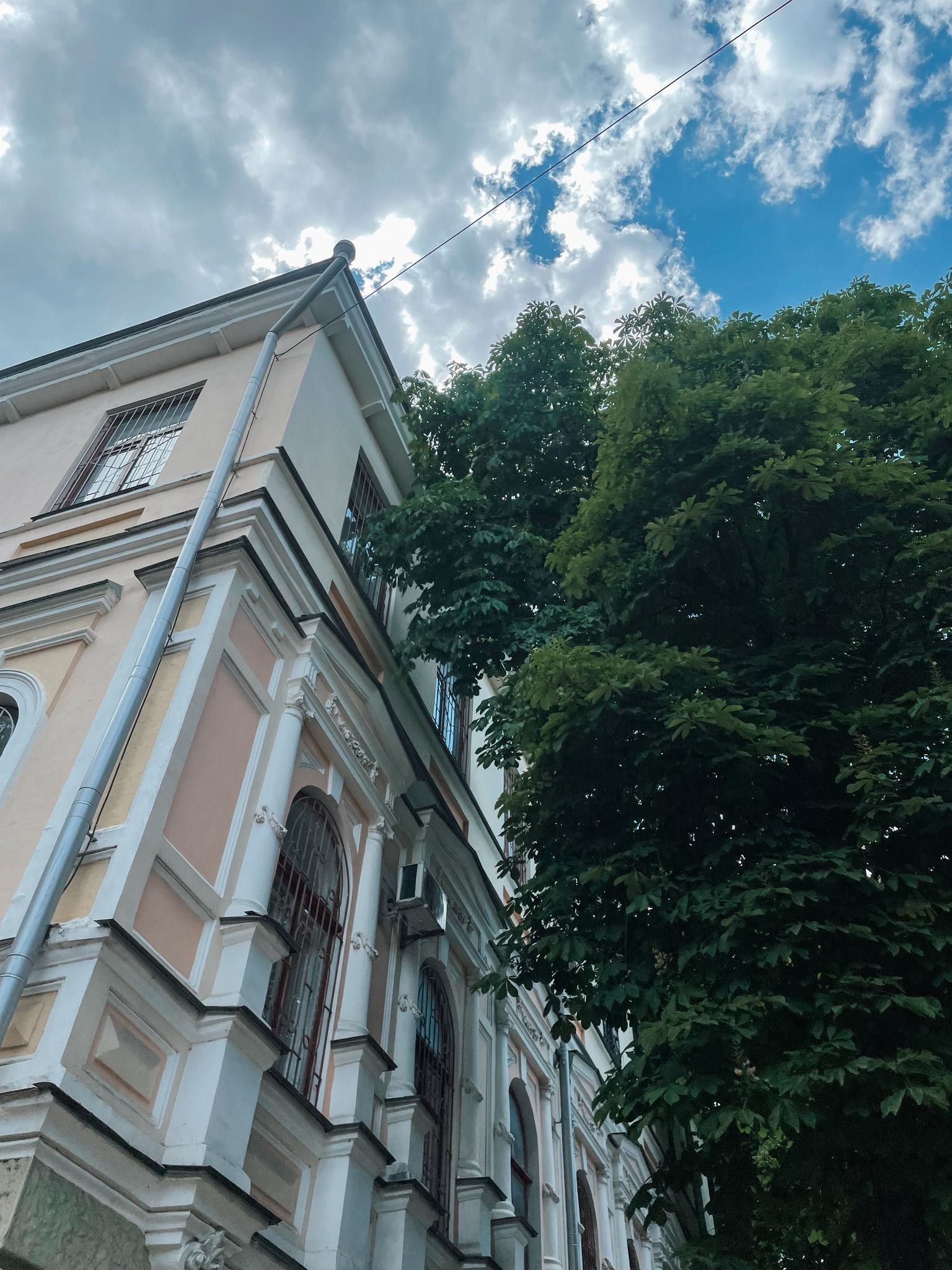 Новини Вінниці - фото з Архітектурна окраса вулиці Грушевського. Розповідаємо історію будівлі міського суду