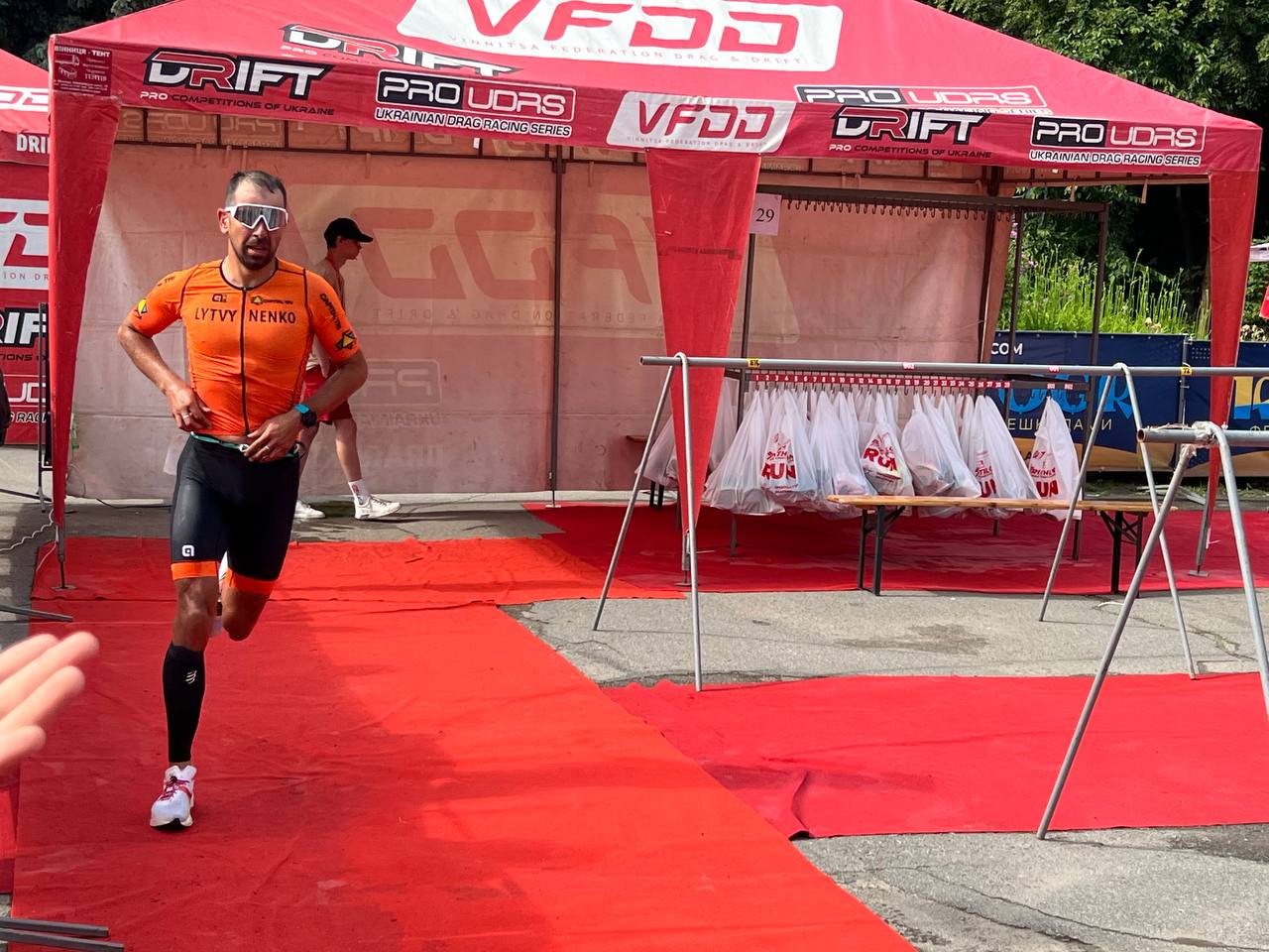 Новини Вінниці - фото з Напівмарафон на підтримку нацгвардії: у Вінниці відбувся кубок з бігу і триатлону «VINNYTSIA RUN CUP»