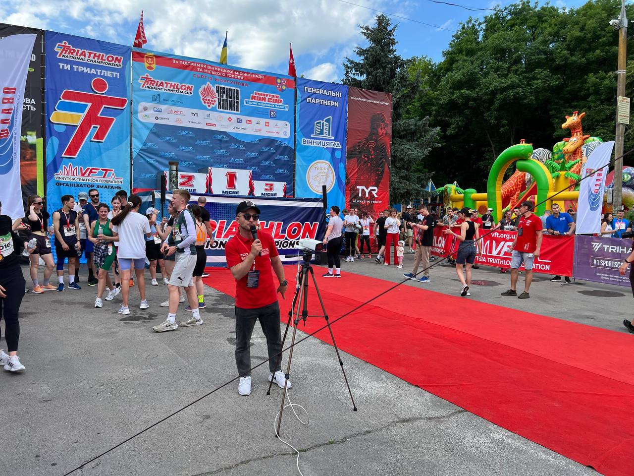 Новини Вінниці - фото з Напівмарафон на підтримку нацгвардії: у Вінниці відбувся кубок з бігу і триатлону «VINNYTSIA RUN CUP»