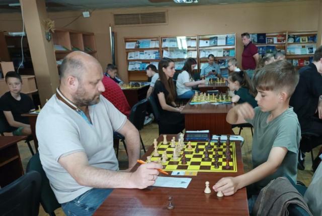 Новини Житомира - фото з У Житомирі відбувся чемпіонат області з шахів серед чоловіків та жінок