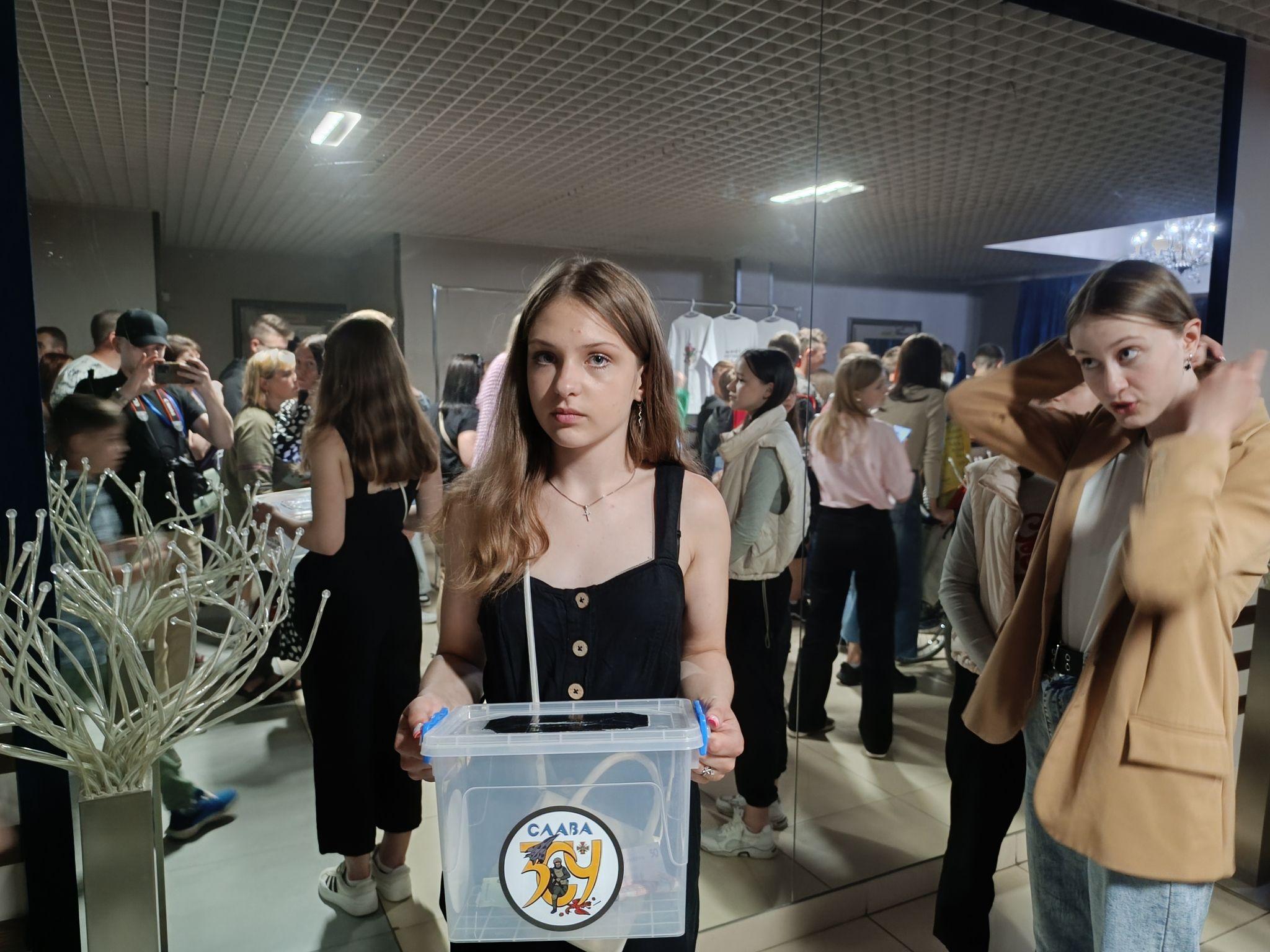 Новини Тернополя - фото з У Тернопіль з благодійним концертом завітав YAKTAK