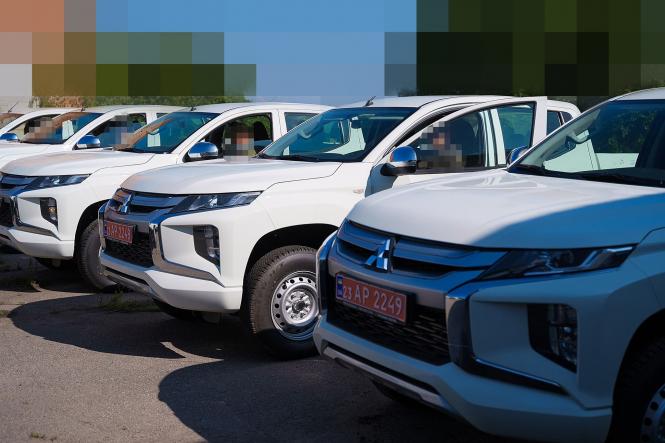 Новини Вінниці - фото з Вінниця передала 10 позашляховиків для «ловців шахедів»