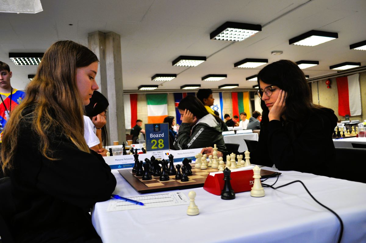 Новини Житомира - фото з Житомирянка Марина Петренко виборола титул віце-чемпіонки Європи з шахів серед школярів!