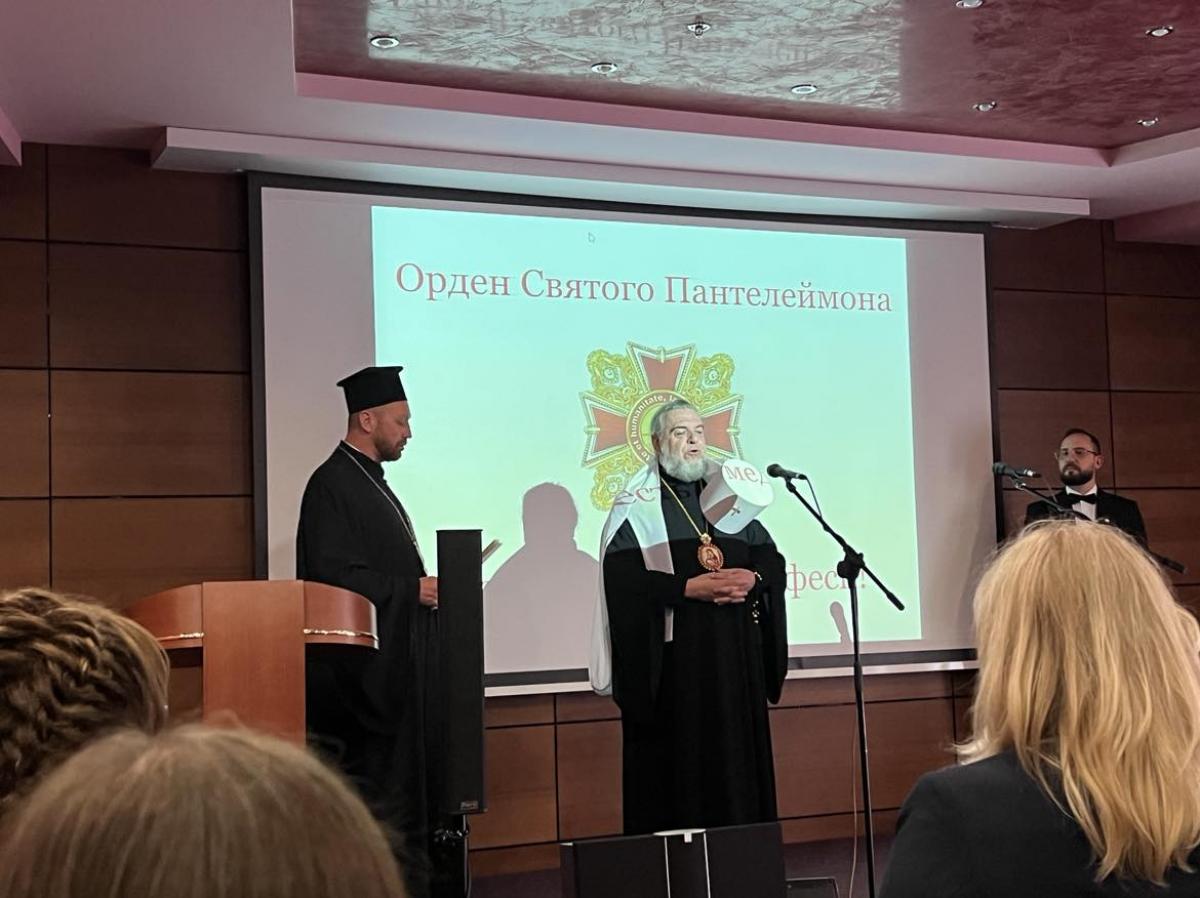 Новини Вінниці - фото з Військовий травматолог і цивільний анестезіолог номіновані на медичний Оскар