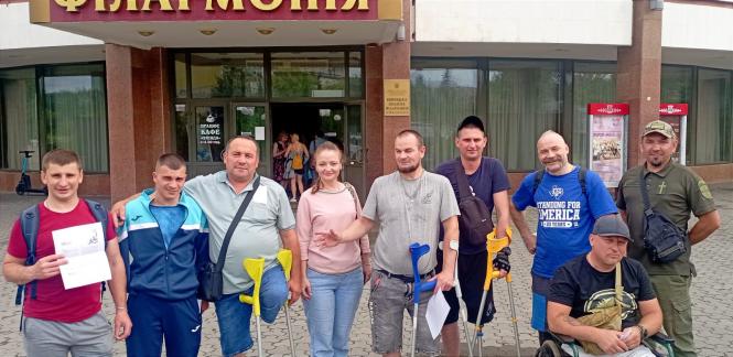 Новини Вінниці - фото з На Вінниччині ветерани війни та їх родини відвідали ряд культурно-розважальних заходів