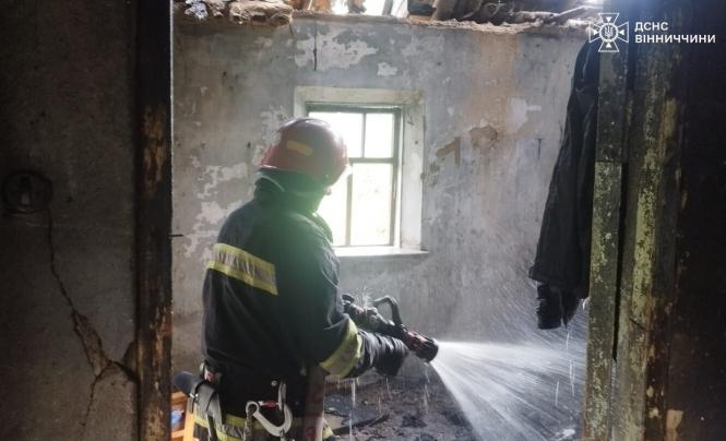 Новини Вінниці - фото з На Гніванщині врятували чоловіка з палаючого будинку