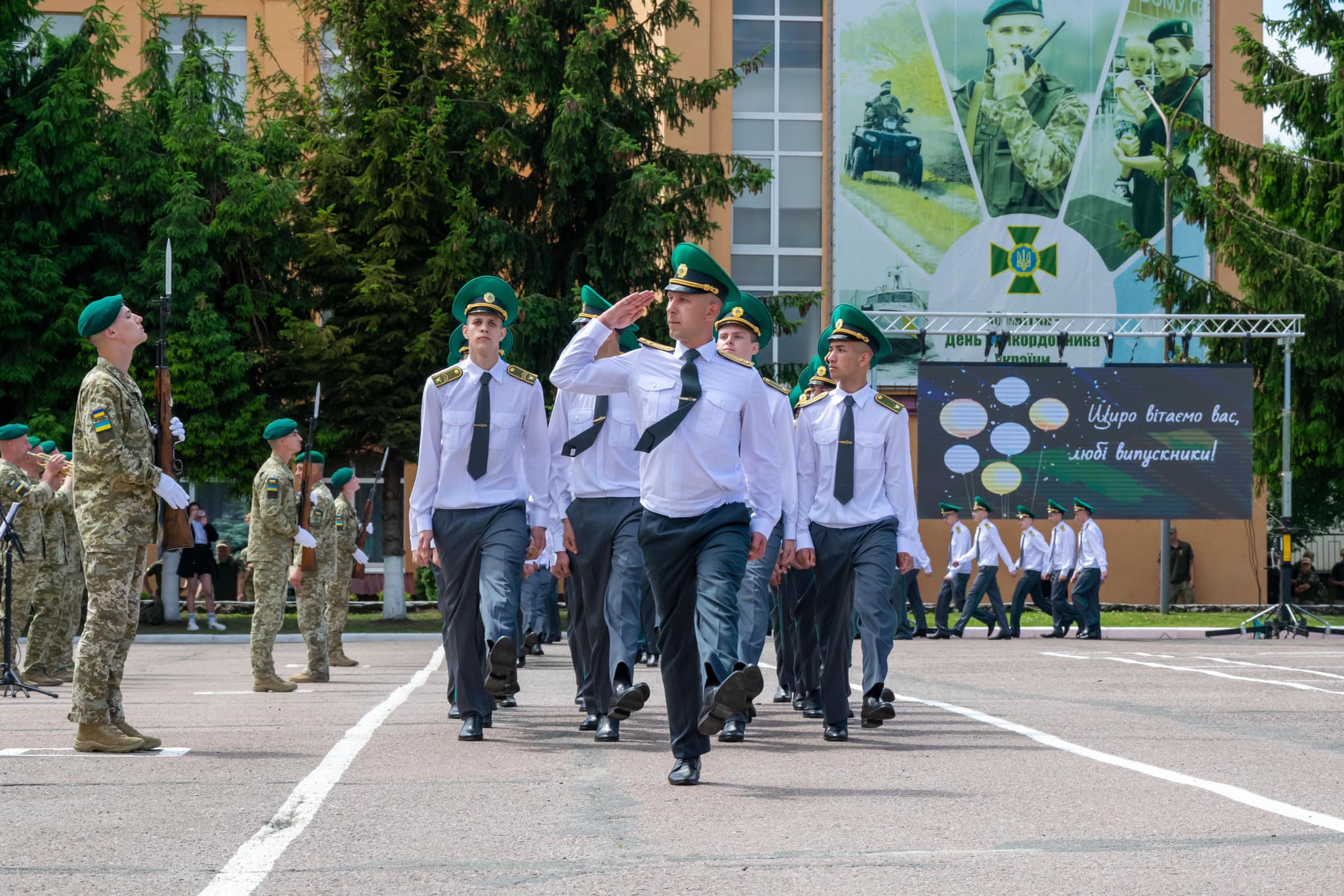 Новини Хмельницького - фото з У Хмельницькому відбувся другий випуск ліцеїстів-прикордонників (ФОТО, ВІДЕО)