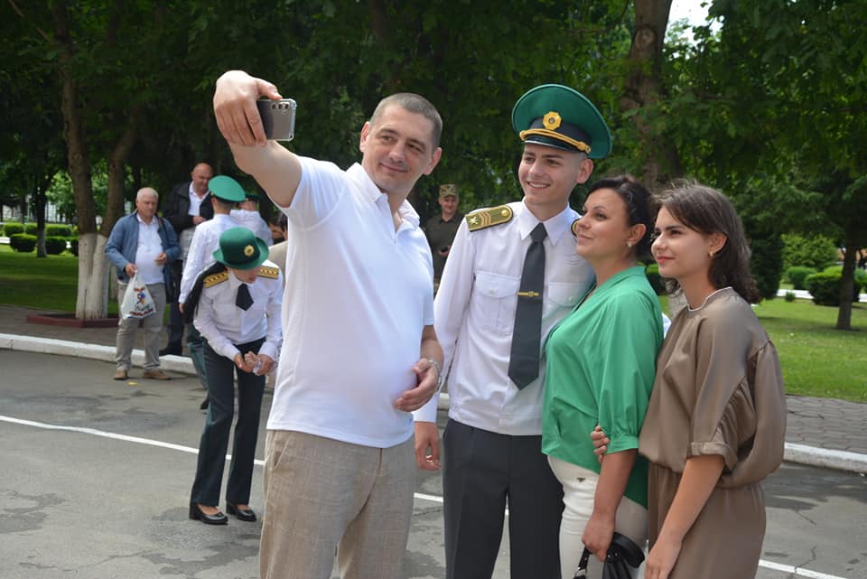 Новини Хмельницького - фото з У Хмельницькому відбувся другий випуск ліцеїстів-прикордонників (ФОТО, ВІДЕО)