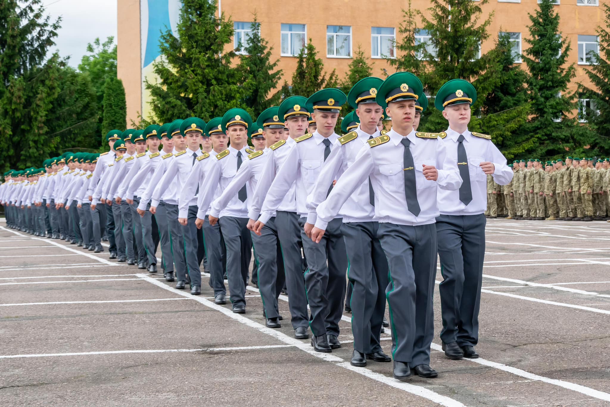 Новини Хмельницького - фото з У Хмельницькому відбувся другий випуск ліцеїстів-прикордонників (ФОТО, ВІДЕО)