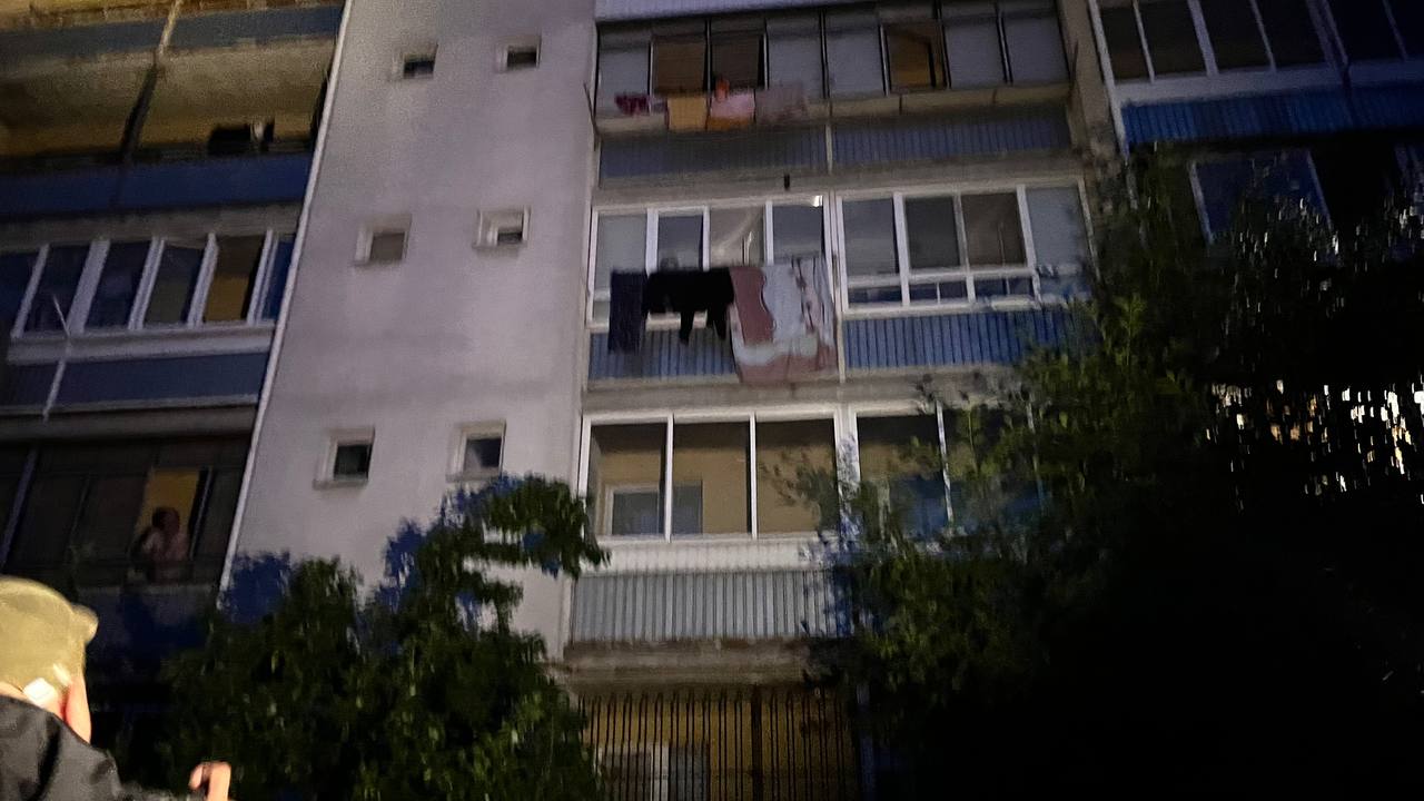 Новини Тернополя - фото з Є постраждалі та пошкоджені будівлі: наслідки атаки шахедів на Львівщині