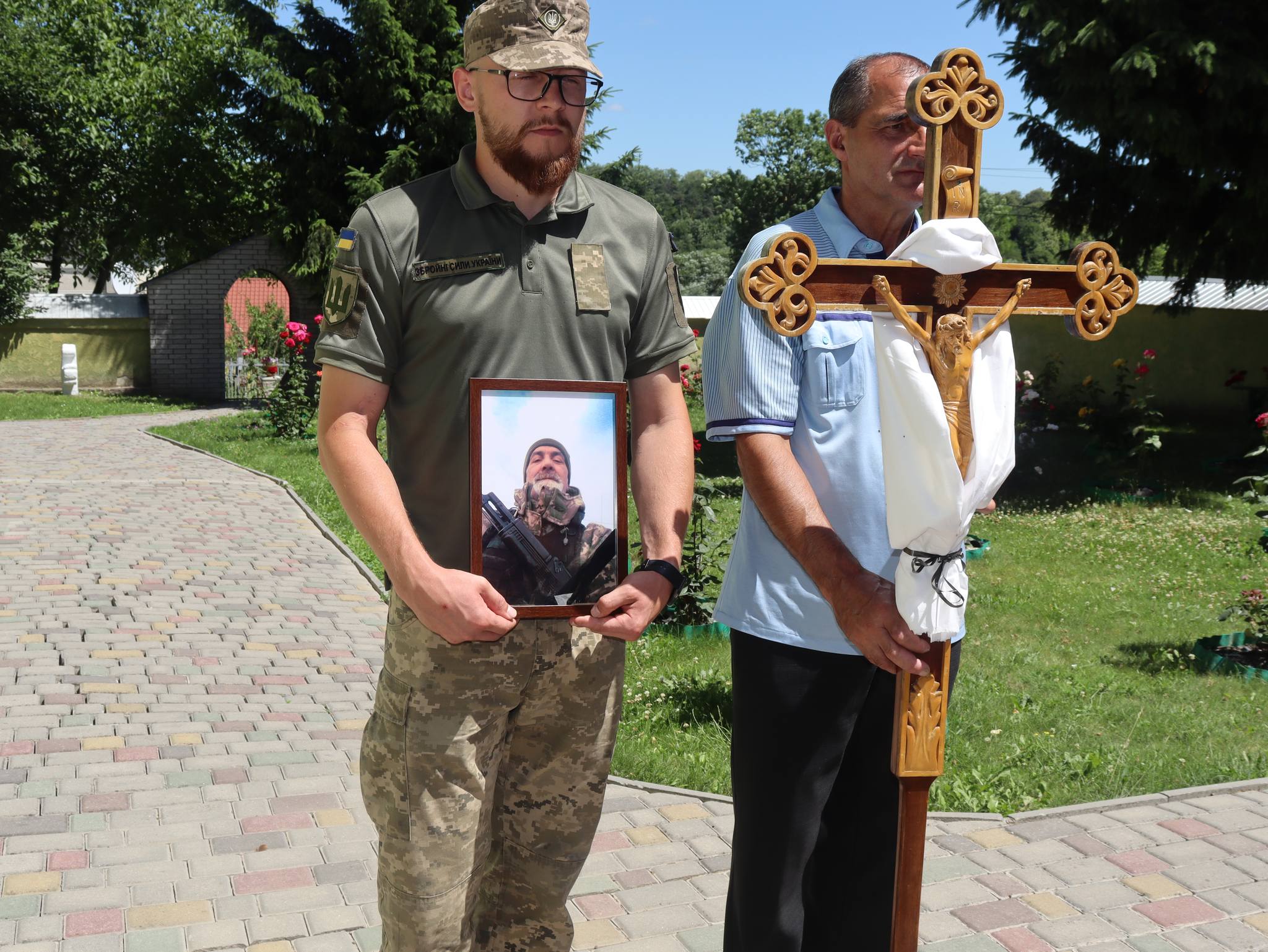 Новини Тернополя - фото з Біля Тернополя попрощалися із загиблим воїном