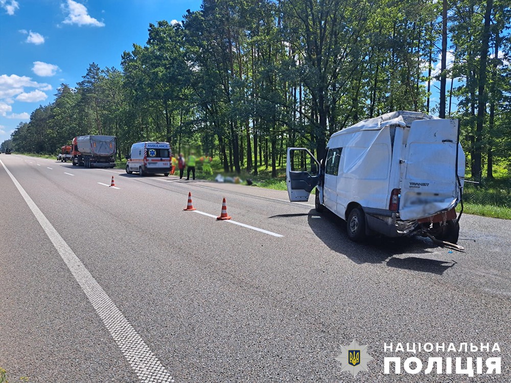 Новини Житомира - фото з Слідчі поліції розшукують свідків смертельної ДТП на Коростишівщині слідчі поліції розшукують свідків смертельної дтп у житомирському районі