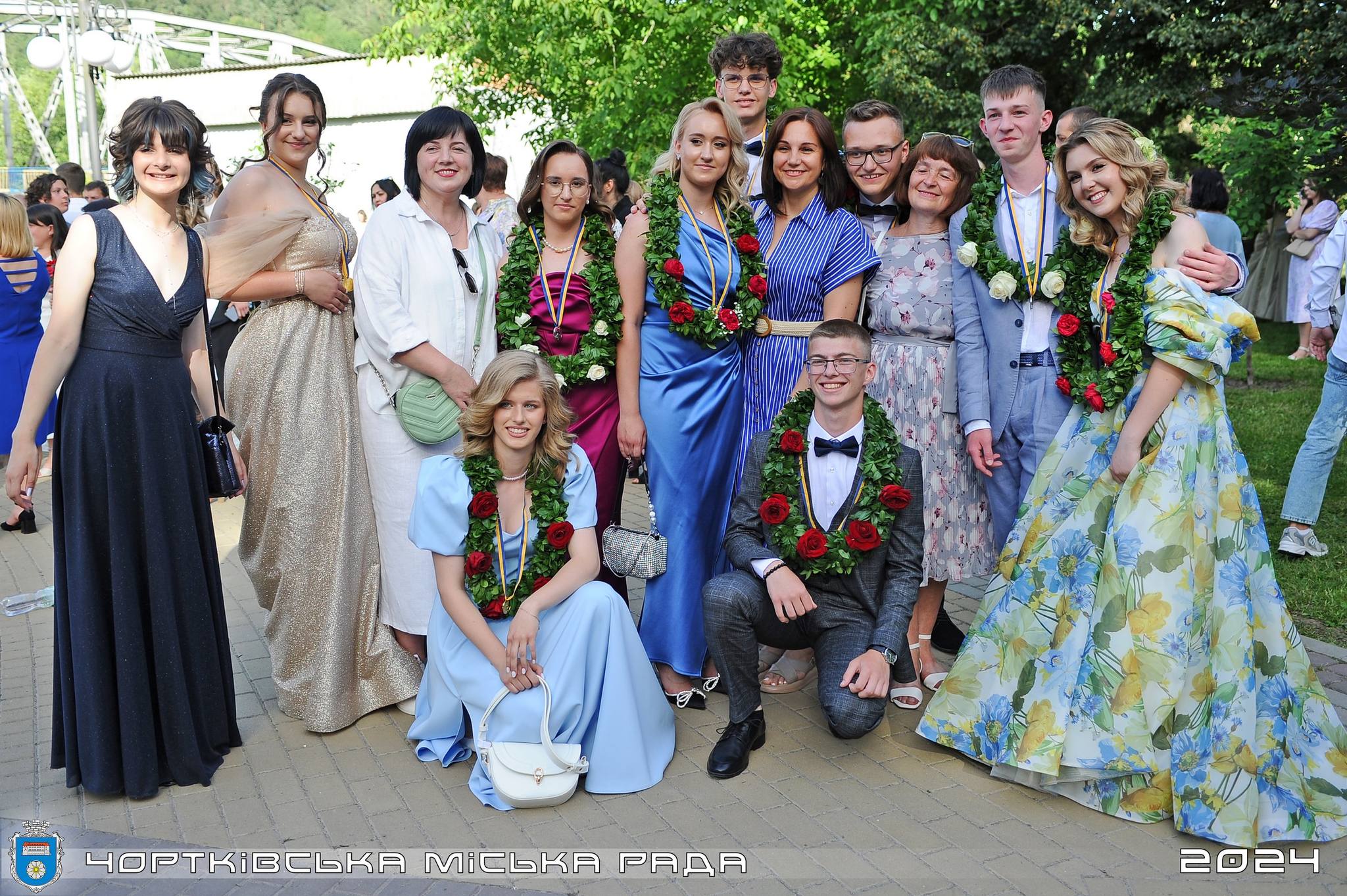Новини Тернополя - фото з У Чорткові відбувся випускний 2024