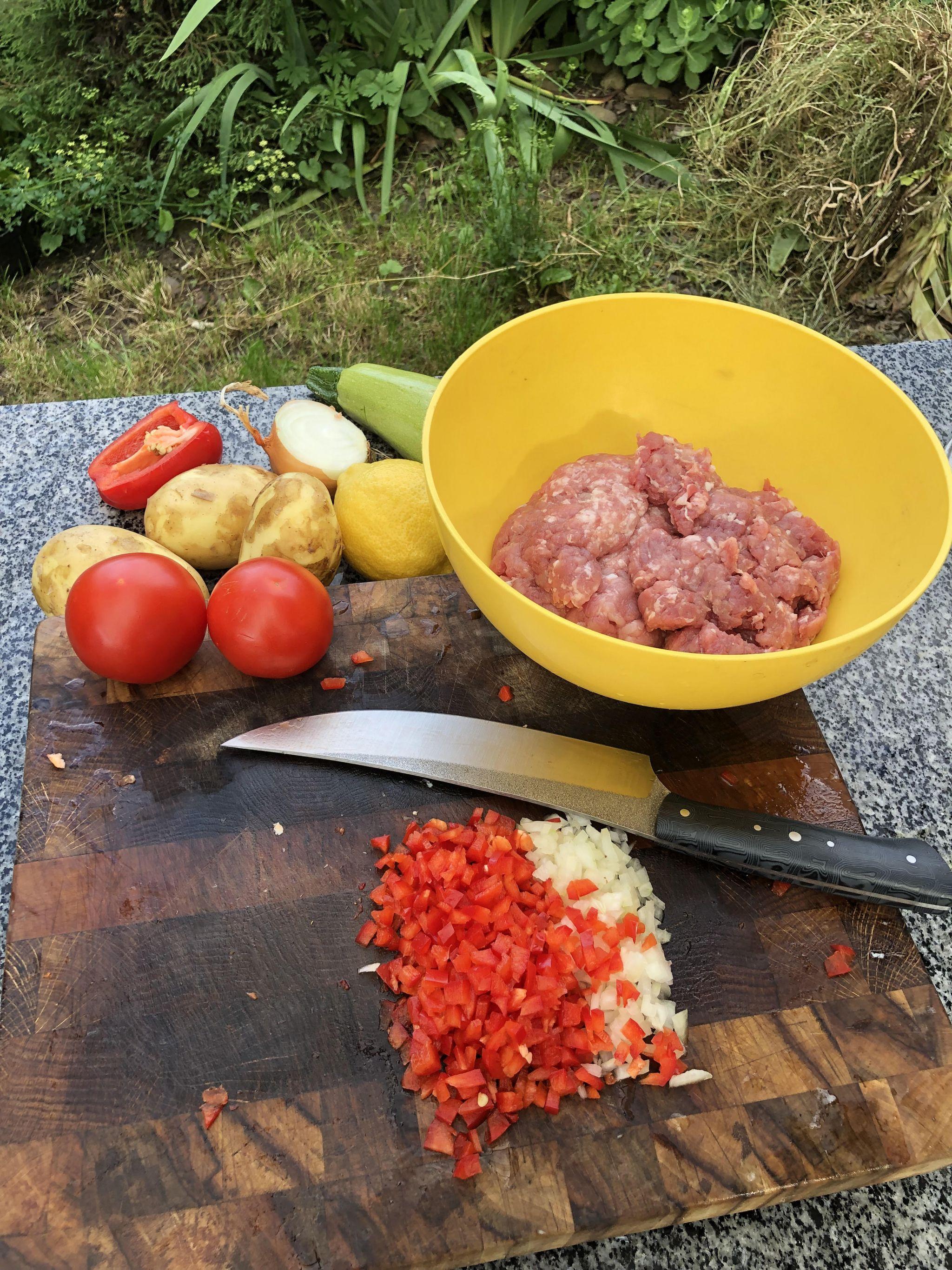 Новини Тернополя - фото з Котлети на грилі й «пивна дошка»