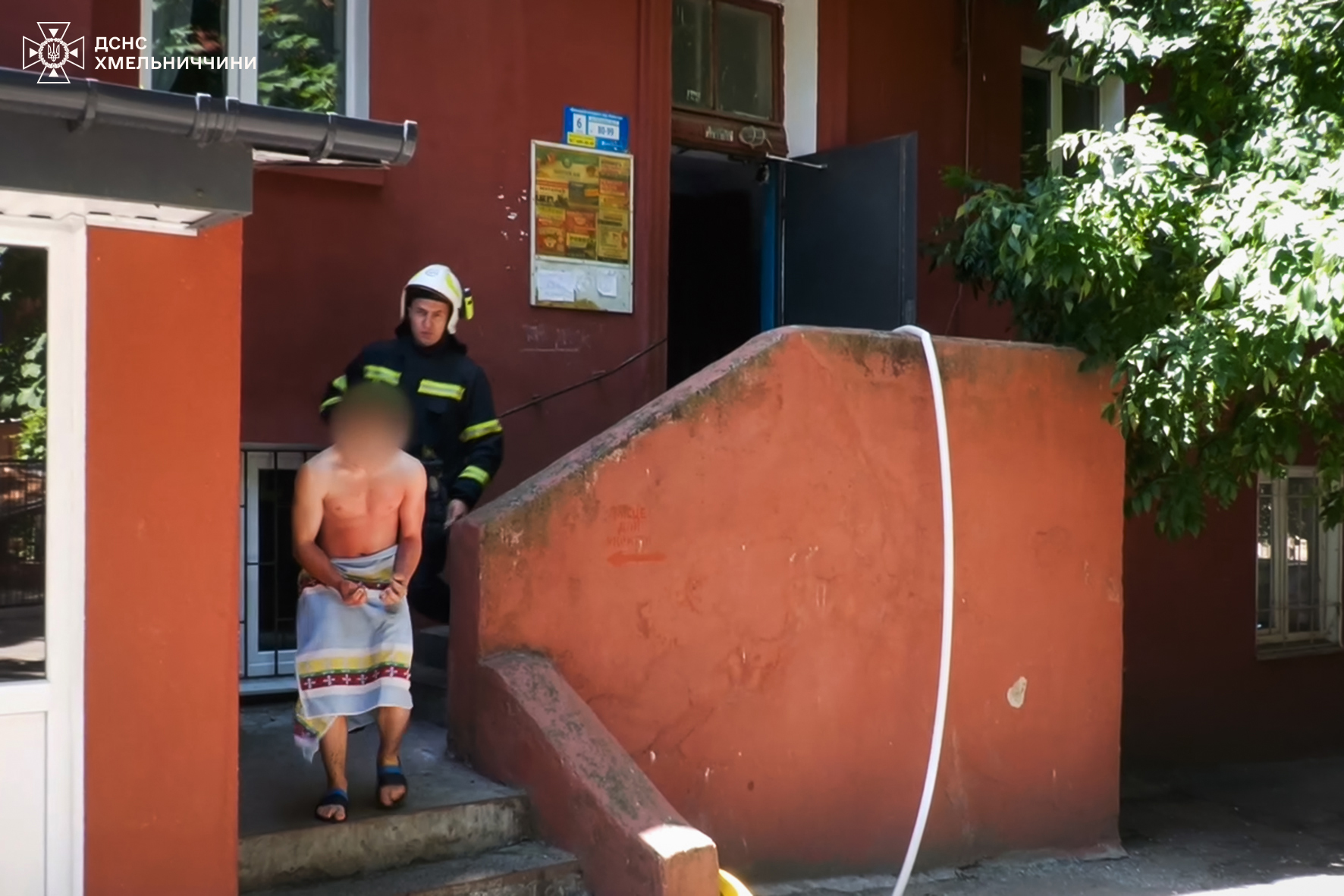 Новини Хмельницького - фото з Грався та підпалив квартиру: медики ушпиталили хлопчика, який обпікся у пожежі на Кам’янецькій