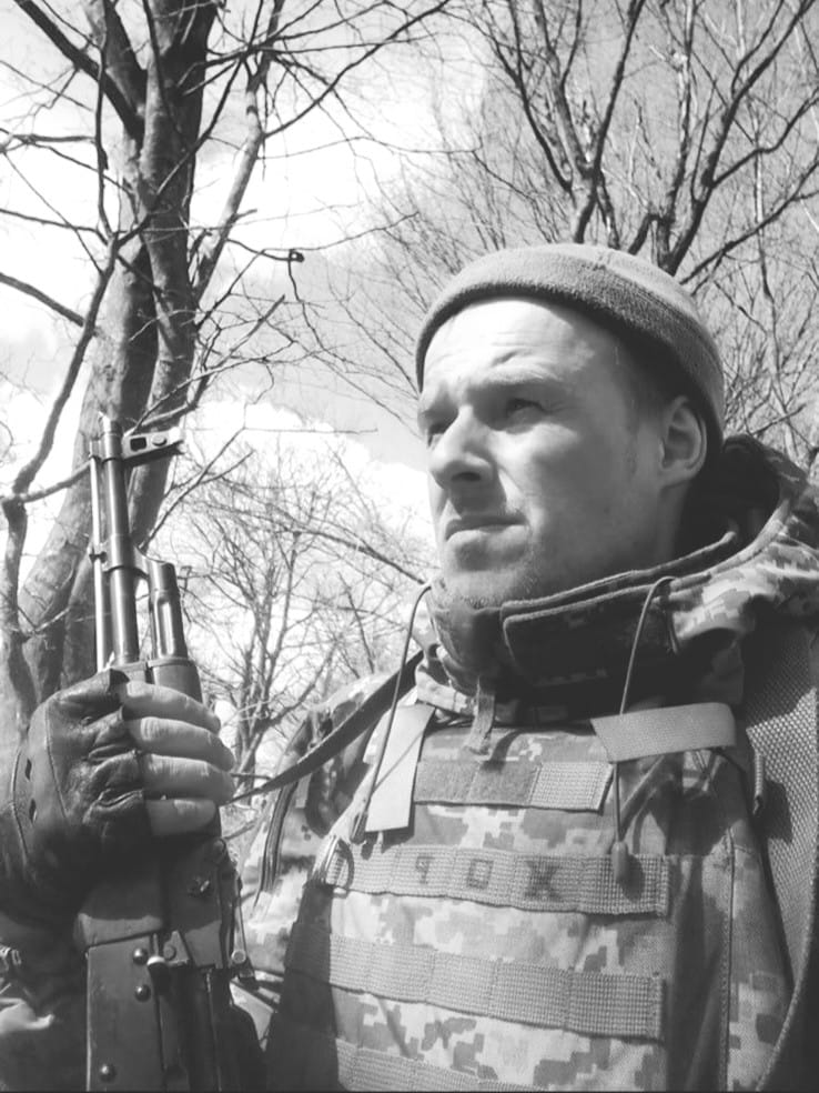 Новини Тернополя - фото з Війна забрала життя героїв Дмитра Явного та Василя Михайлишина з Тернопільщини На зображенні може бути: 1 особа