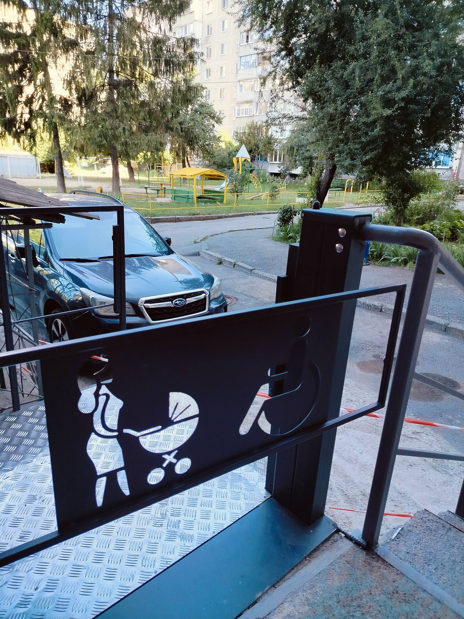 Новини Вінниці - фото з На вулиці Дачній у Вінниці встановили підйомник