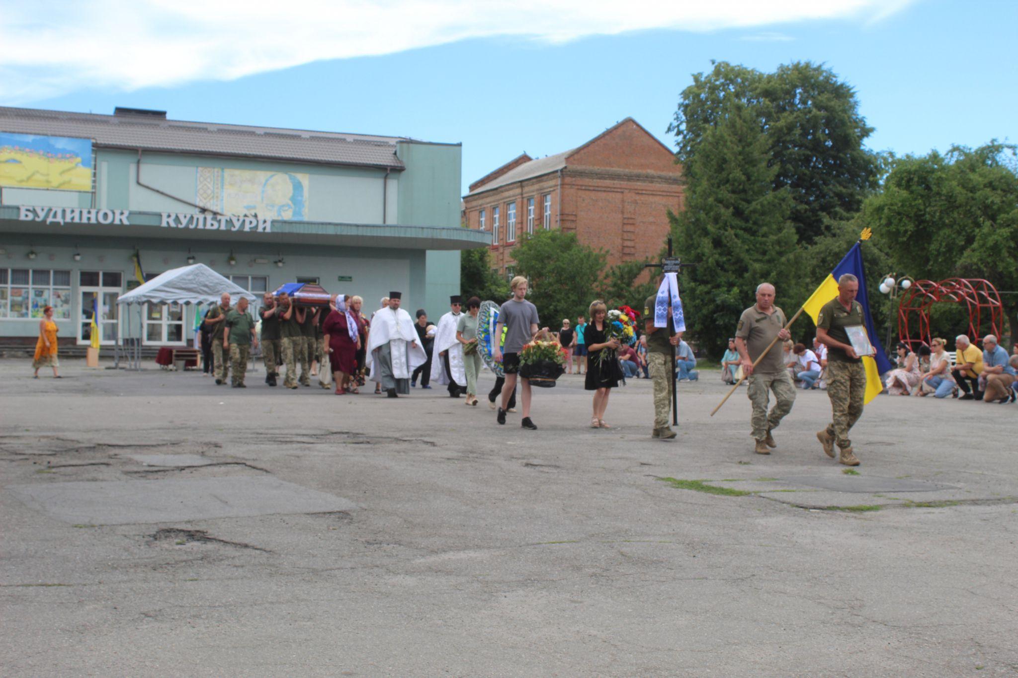 Новини Козятина - фото з Коли Ігор йшов на війну, сказав своїм дорослим синам: «Спочатку я піду, бо так має бути»