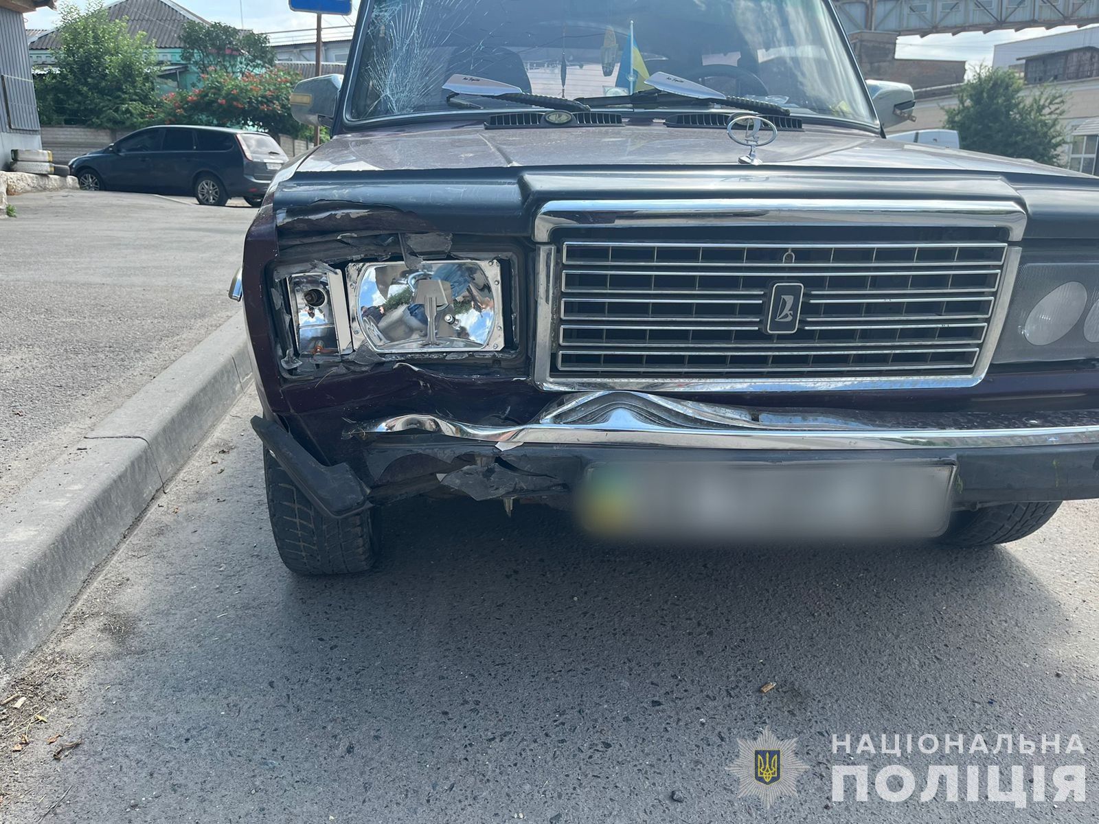 Новини Вінниці - фото з У Гайсині п'яний водій зіткнувся зі скутером, на якому їхали мати з донькою