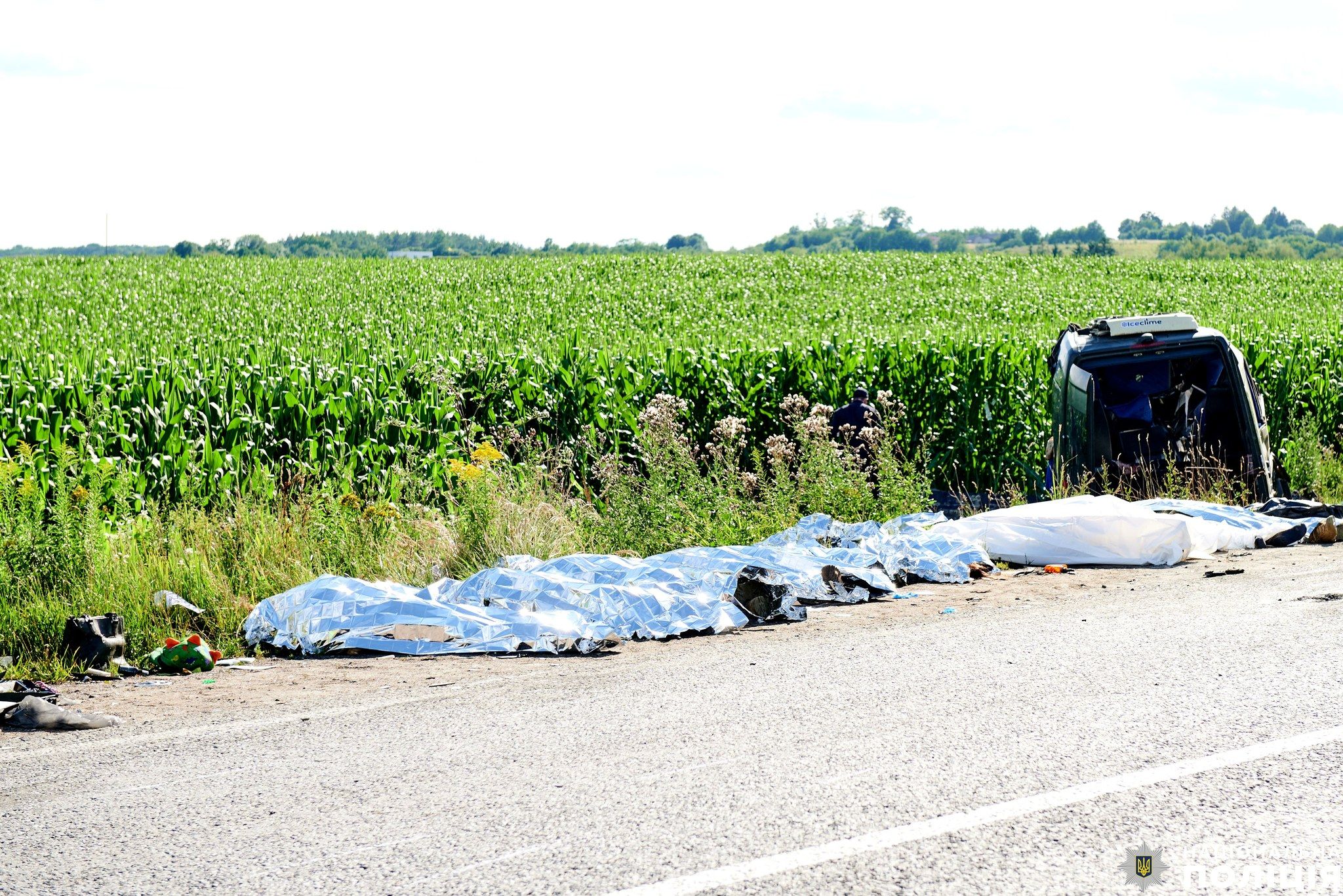 Новини Хмельницького - фото з «Перед трагедією виповнилось 6». Що відомо про сім’ю, яка загинула в ДТП на Рівненщині