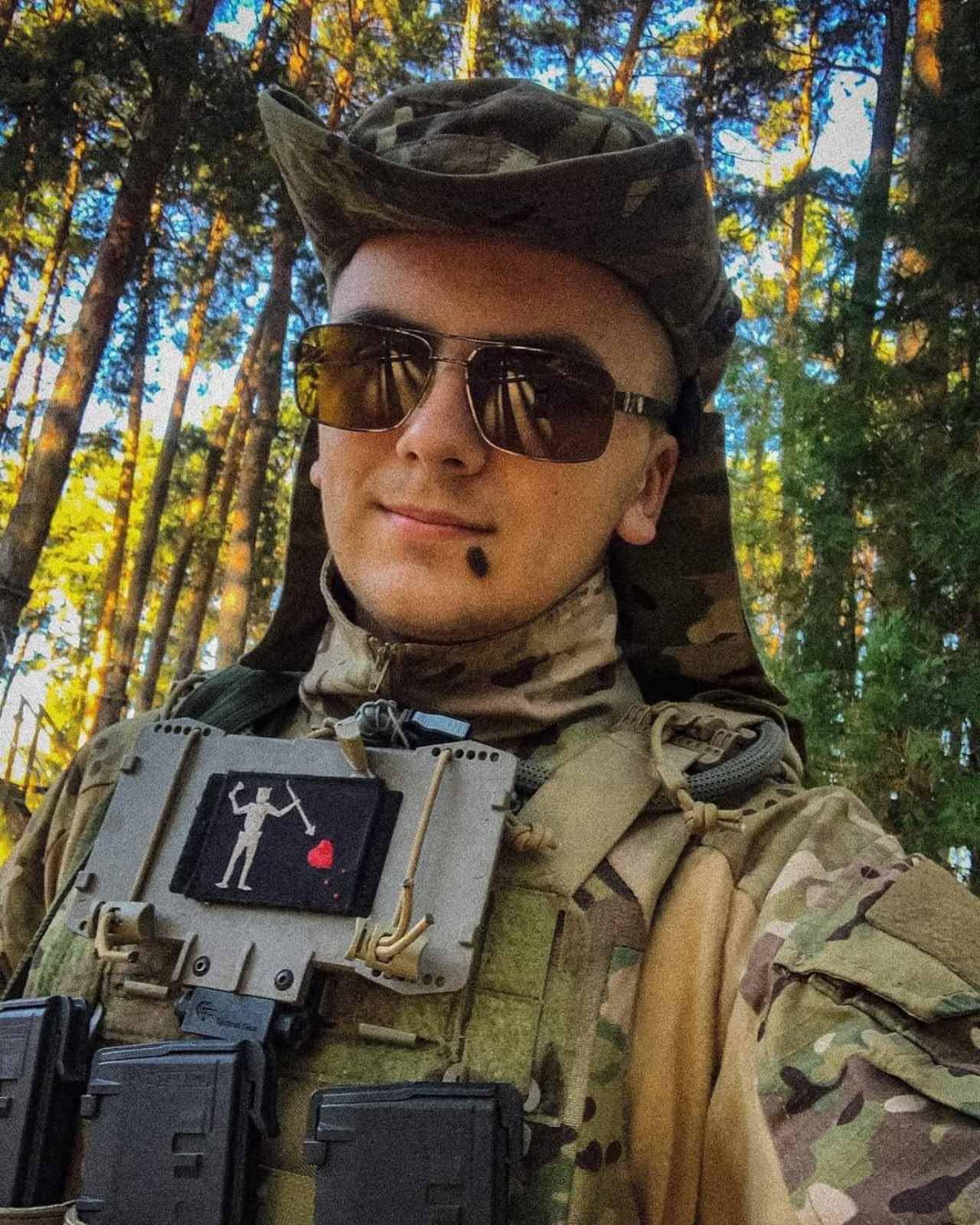 Новини Тернополя - фото з Рідні захисника, якому назавжди 21, просять підтримати петицію про присвоєння йому звання Героя