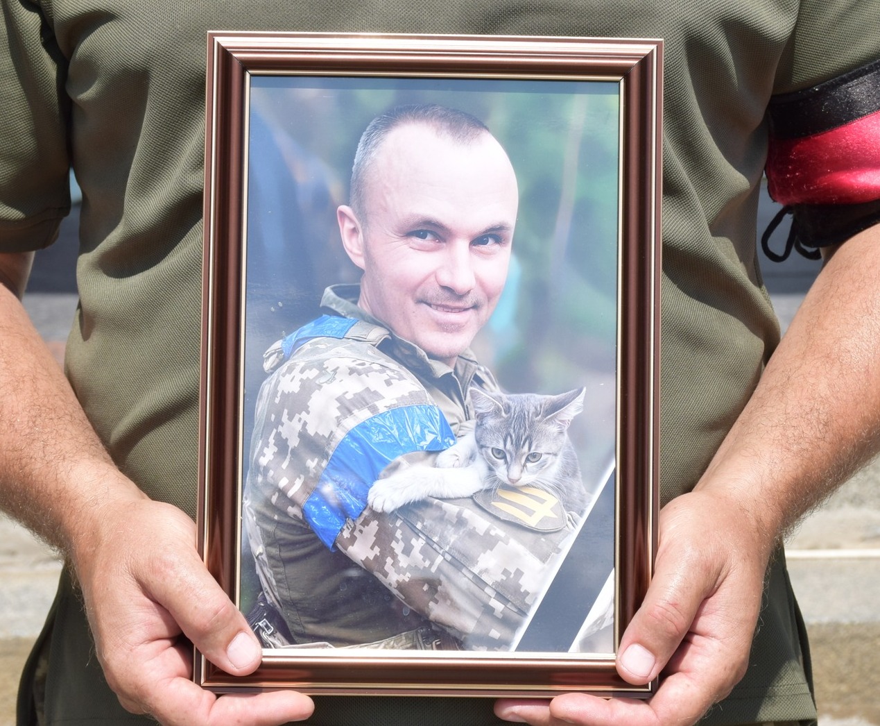 Новини Хмельницького - фото з На Хмельниччину «на щиті» повернулися п’ять військових. Наймолодшому було 22