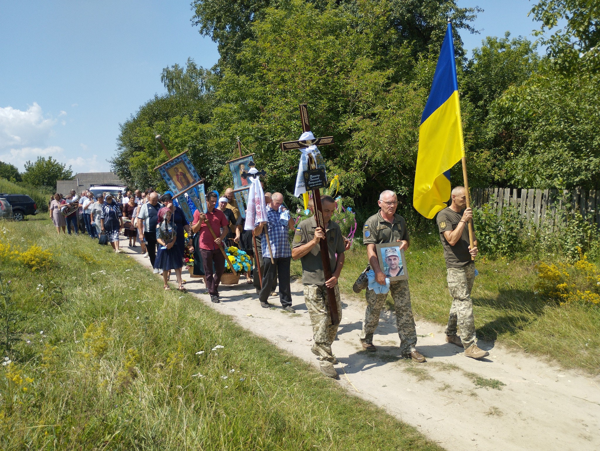 Новини Хмельницького - фото з Серце не витримало втрати сина: на Хмельниччині в один день поховали воїна і його батька