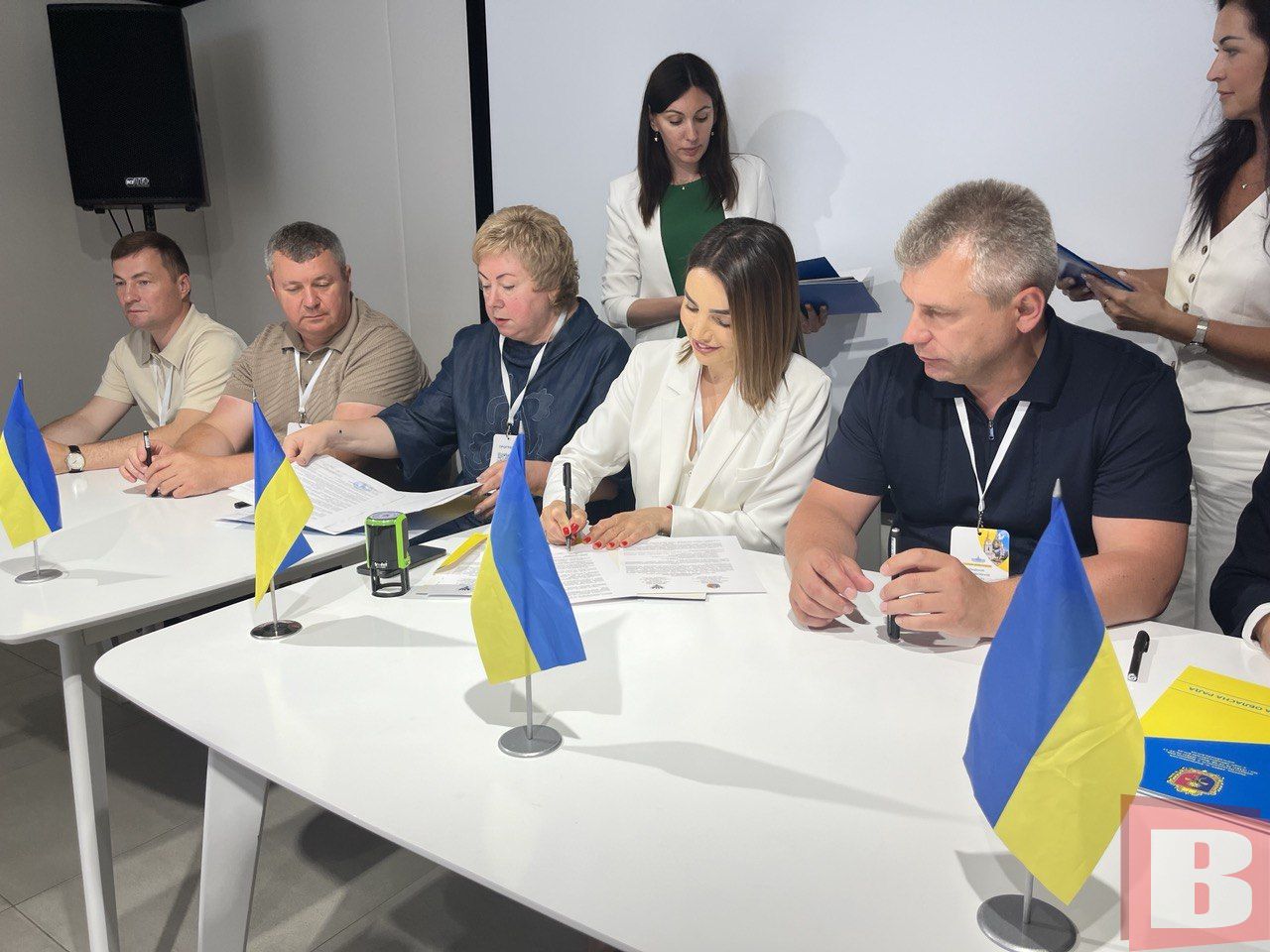 Новини Хмельницького - фото з У Хмельницькому голови 6 обласних рад України підписали меморандум про співпрацю