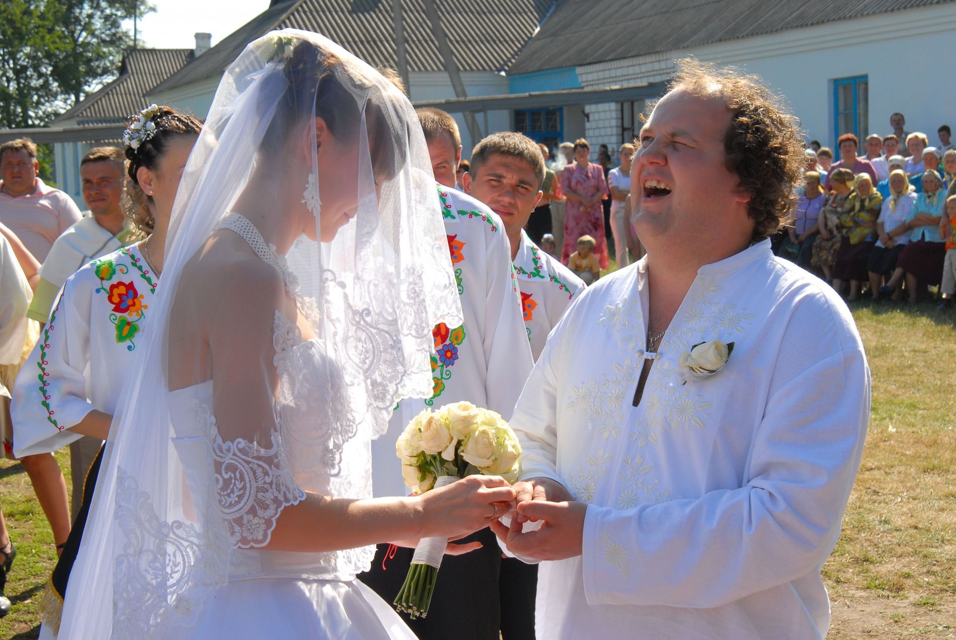 Новини Вінниці - фото з «Люблю, ціную». Віктор Бронюк привітав дружину з річницею весілля