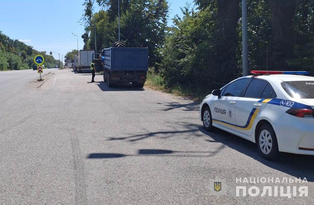 Новини Козятина - фото з На Вінниччині обмежили рух вантажівок через температуру повітря