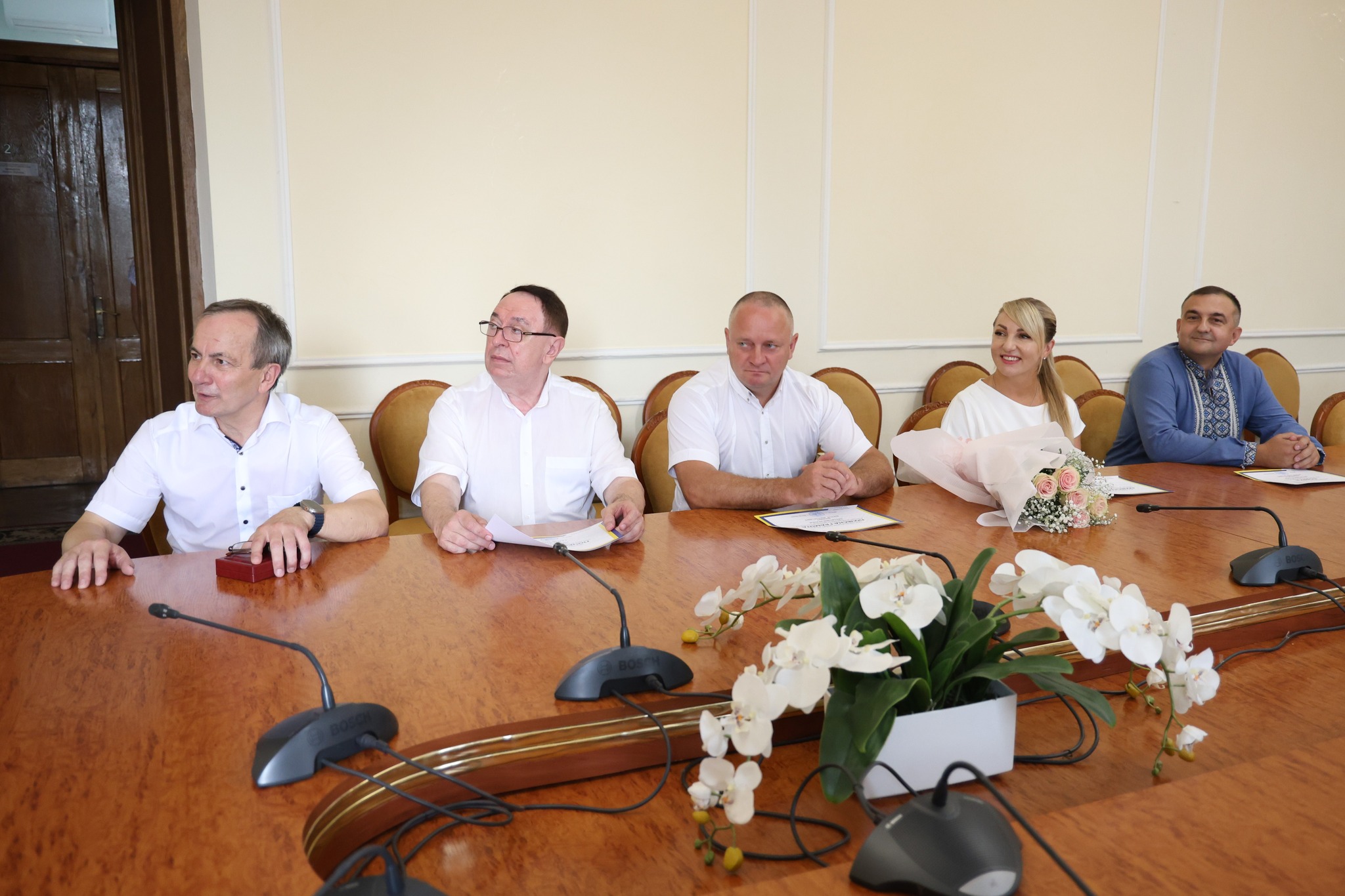 Новини Хмельницького - фото з Медпрацівників Хмельниччини відзначили високими державними нагородами