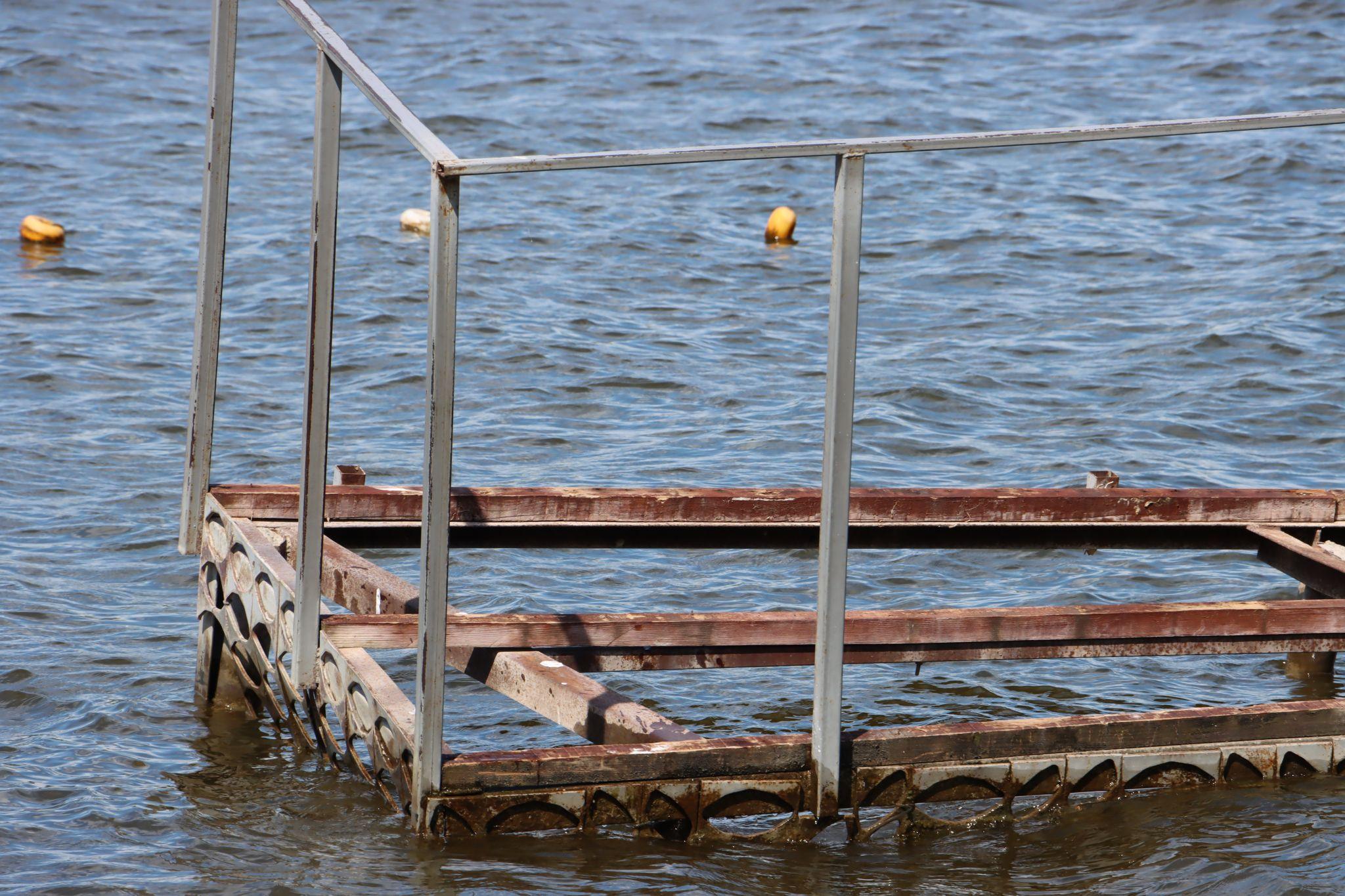 Новини Тернополя - фото з Демонтують причал на Циганці: скільки коштів на це виділили